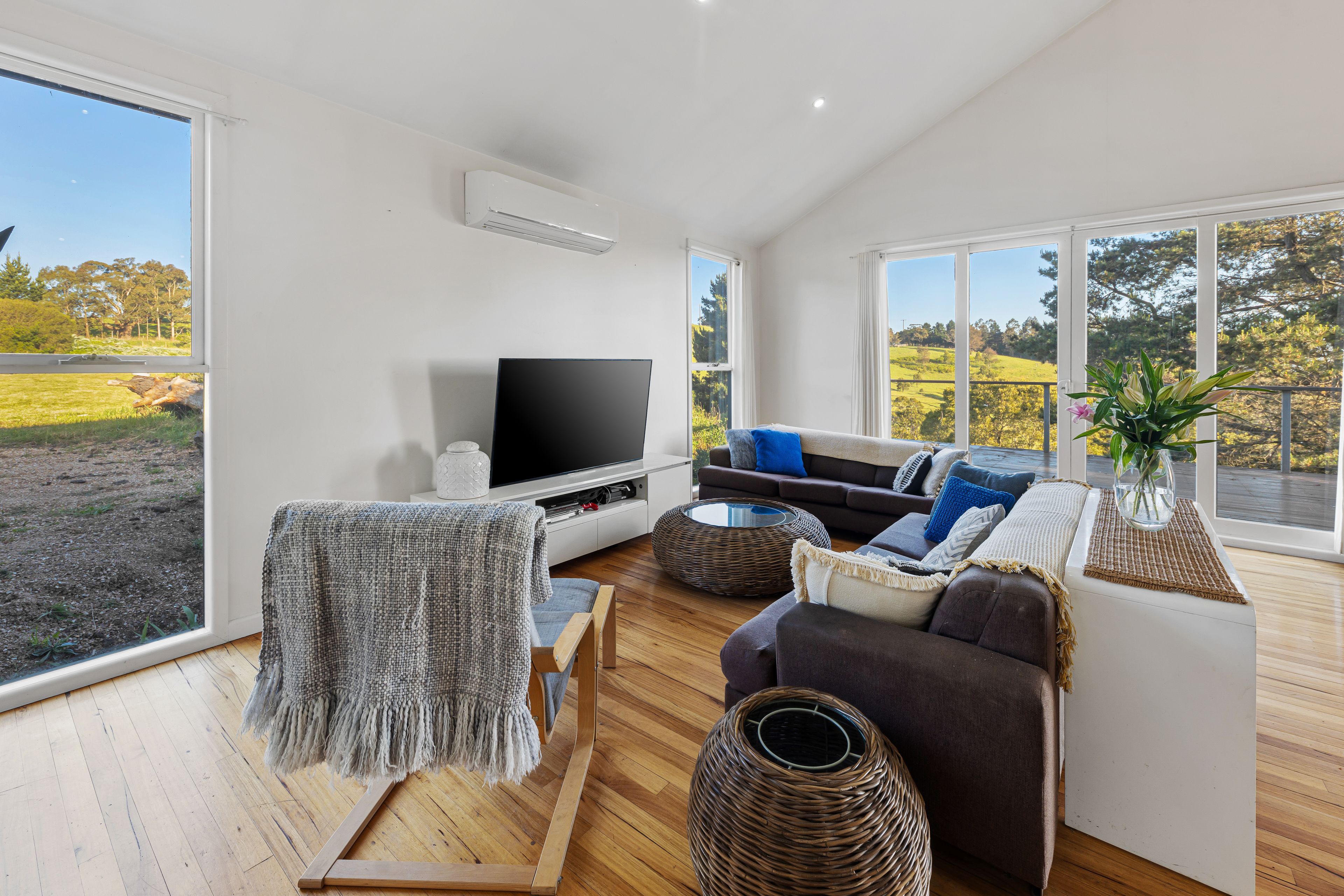 "Laurenvale" 1935 Old Sydney Road, Wallan, VIC 3756 Rural Lifestyle