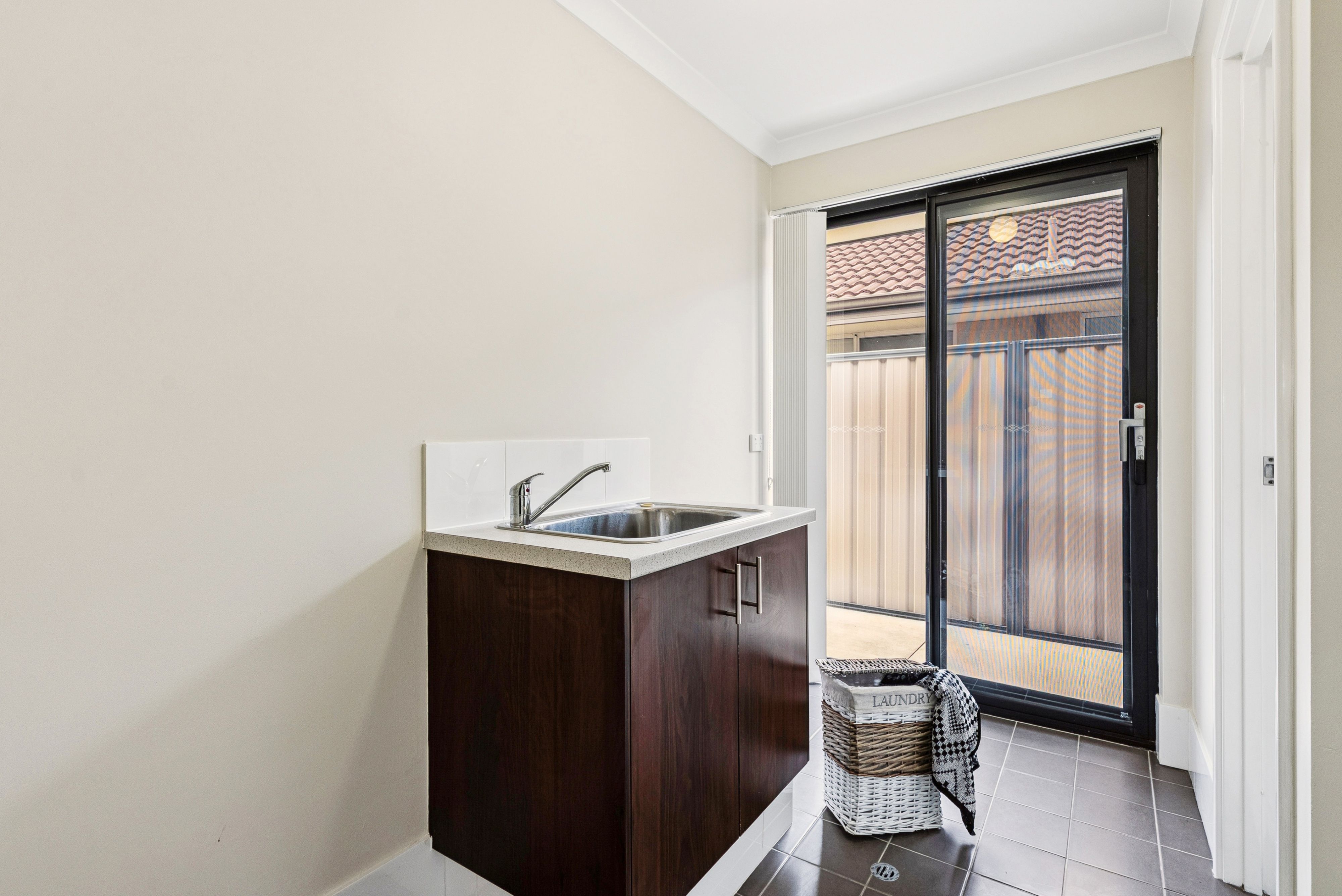 25 Torino Crescent — photo 16 of 30