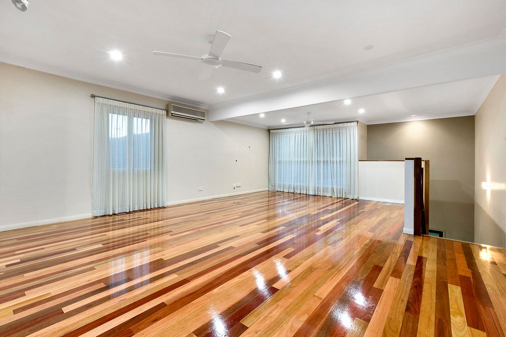 52 Latimer Street, Holland Park, QLD 4121