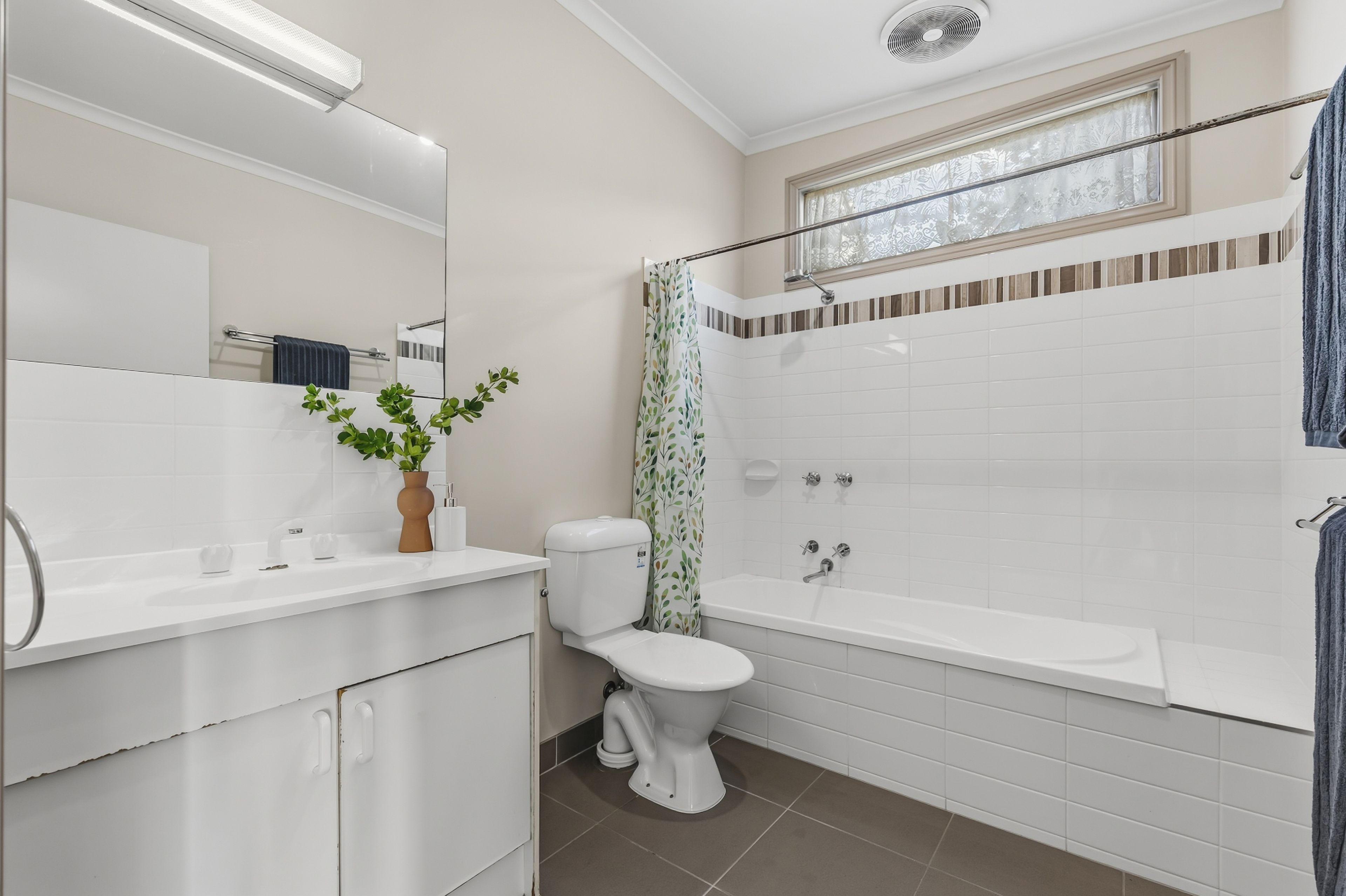 508 Eyre Street — photo 11 of 20
