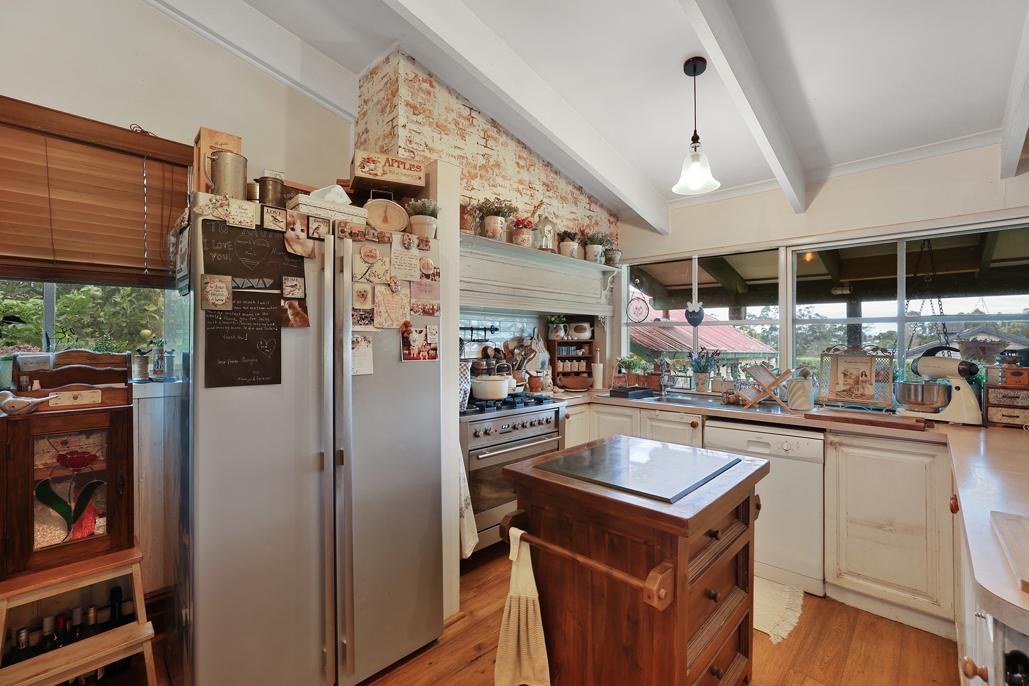 17 Lardner Road, Drouin, VIC 3818