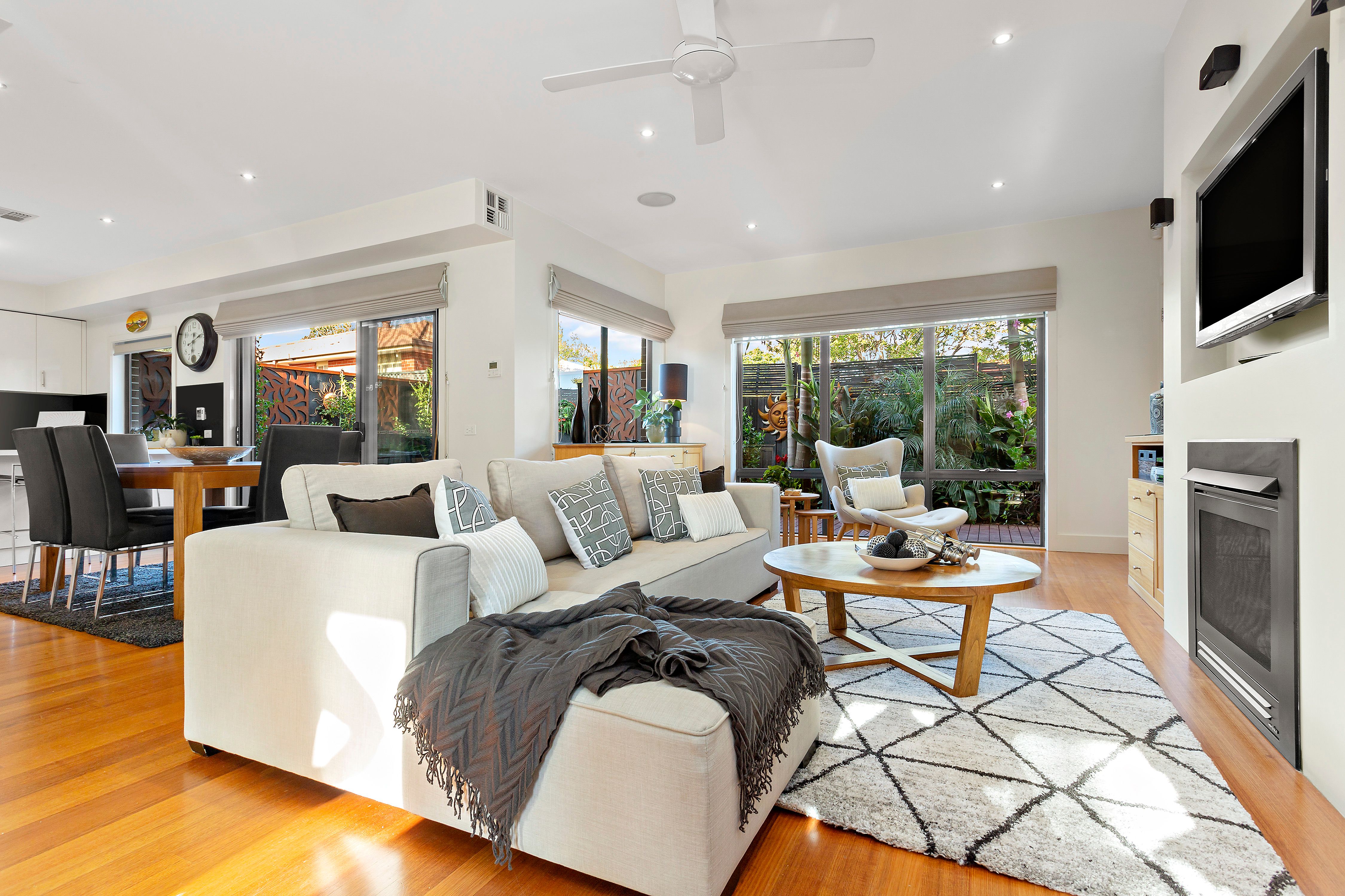 2/66 Macrina Street, Oakleigh East, VIC 3166