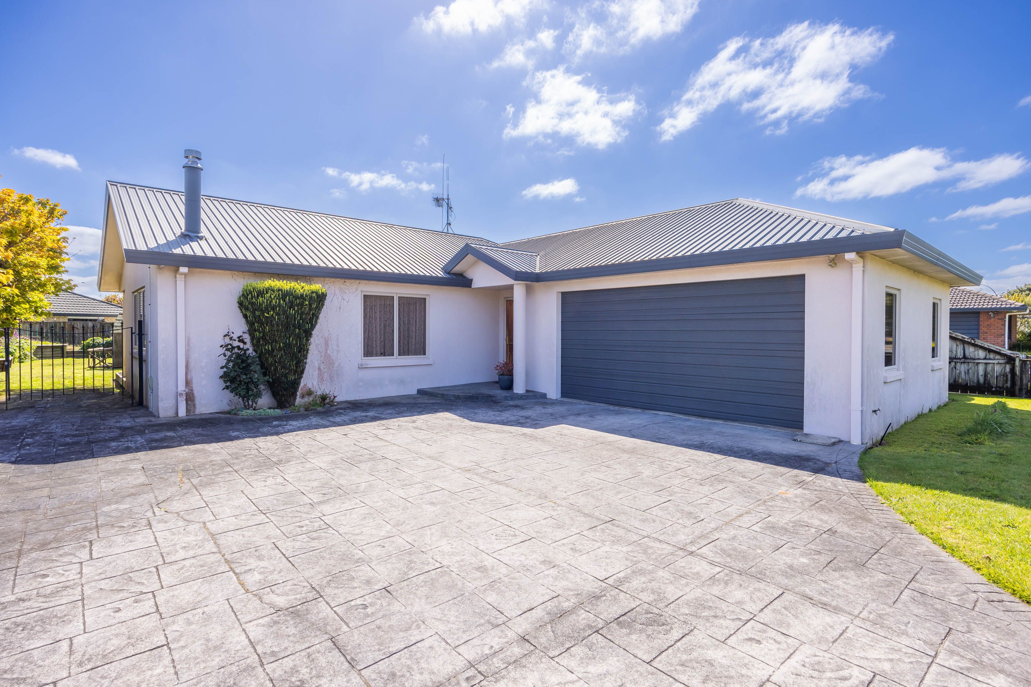 12 Waiwherowhero Drive, St Andrews, Hamilton City