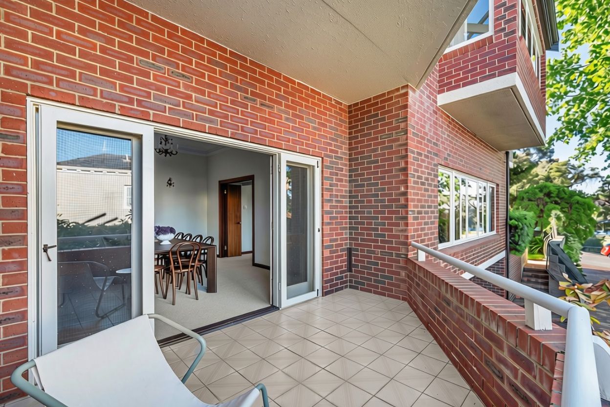 Timeless Architectural Family Home — photo 7 of 30
