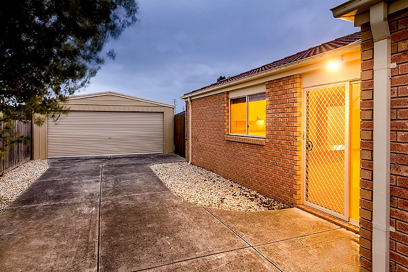 4 Kismet Close, Cranbourne West, VIC 3977