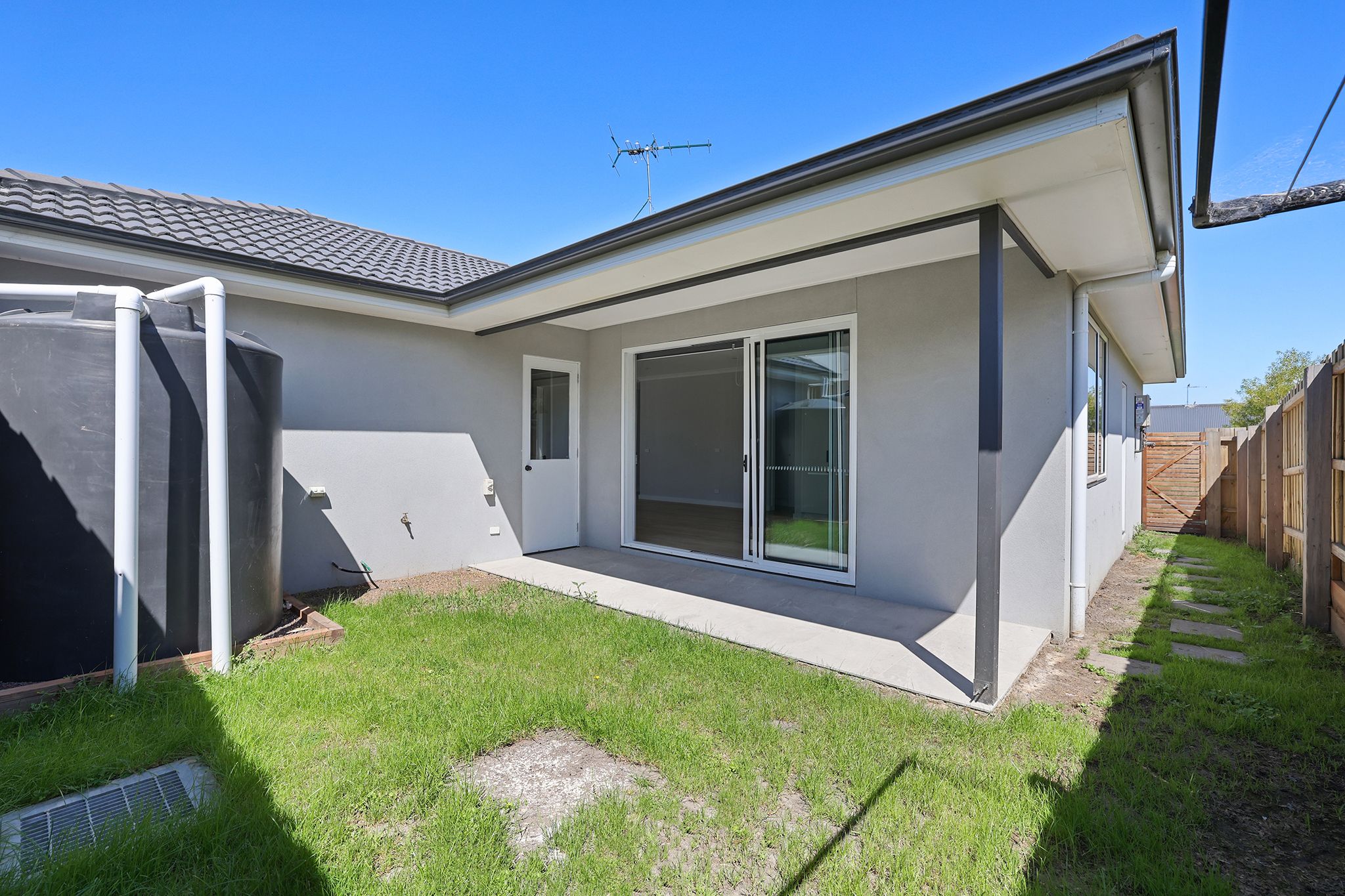 1 Savannah Place — photo 12 of 19