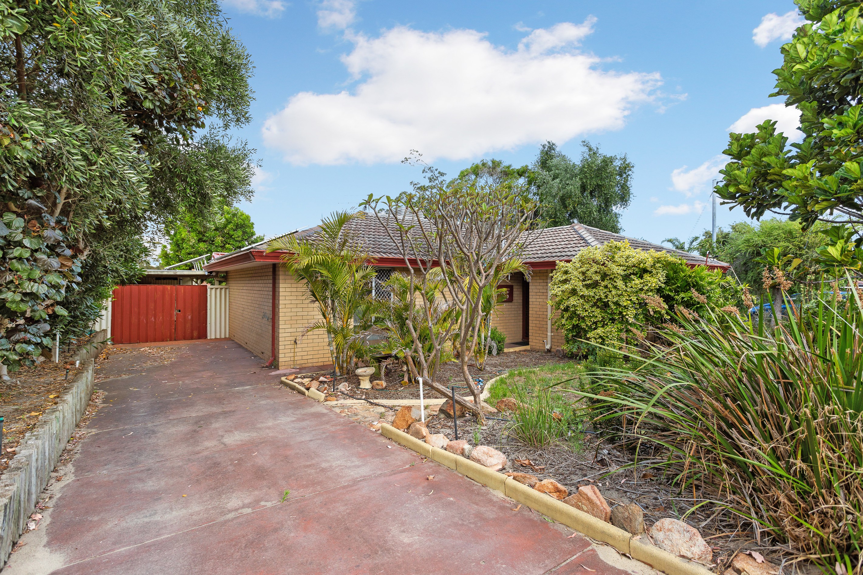 49 Colne Way, Girrawheen, WA 6064