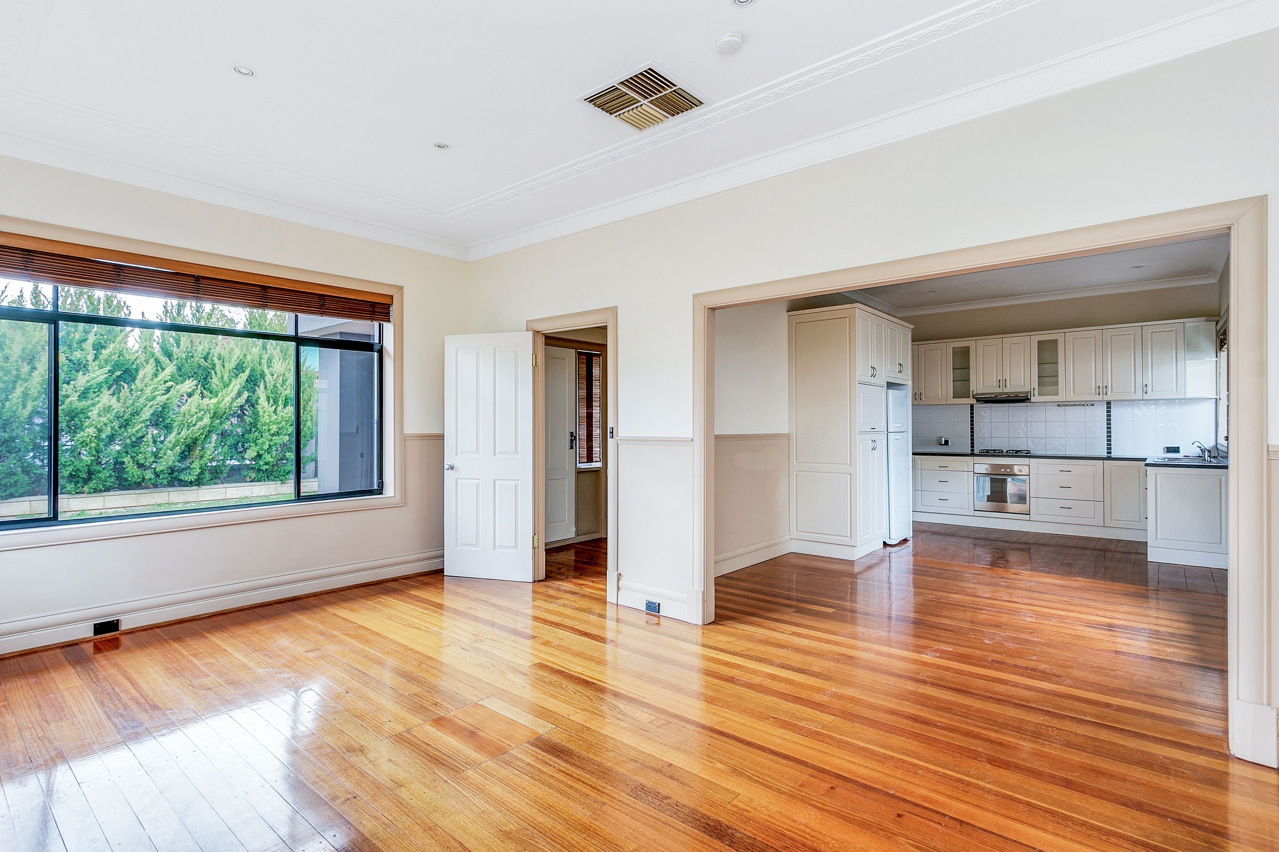 15 Montacute Road, Campbelltown, SA 5074