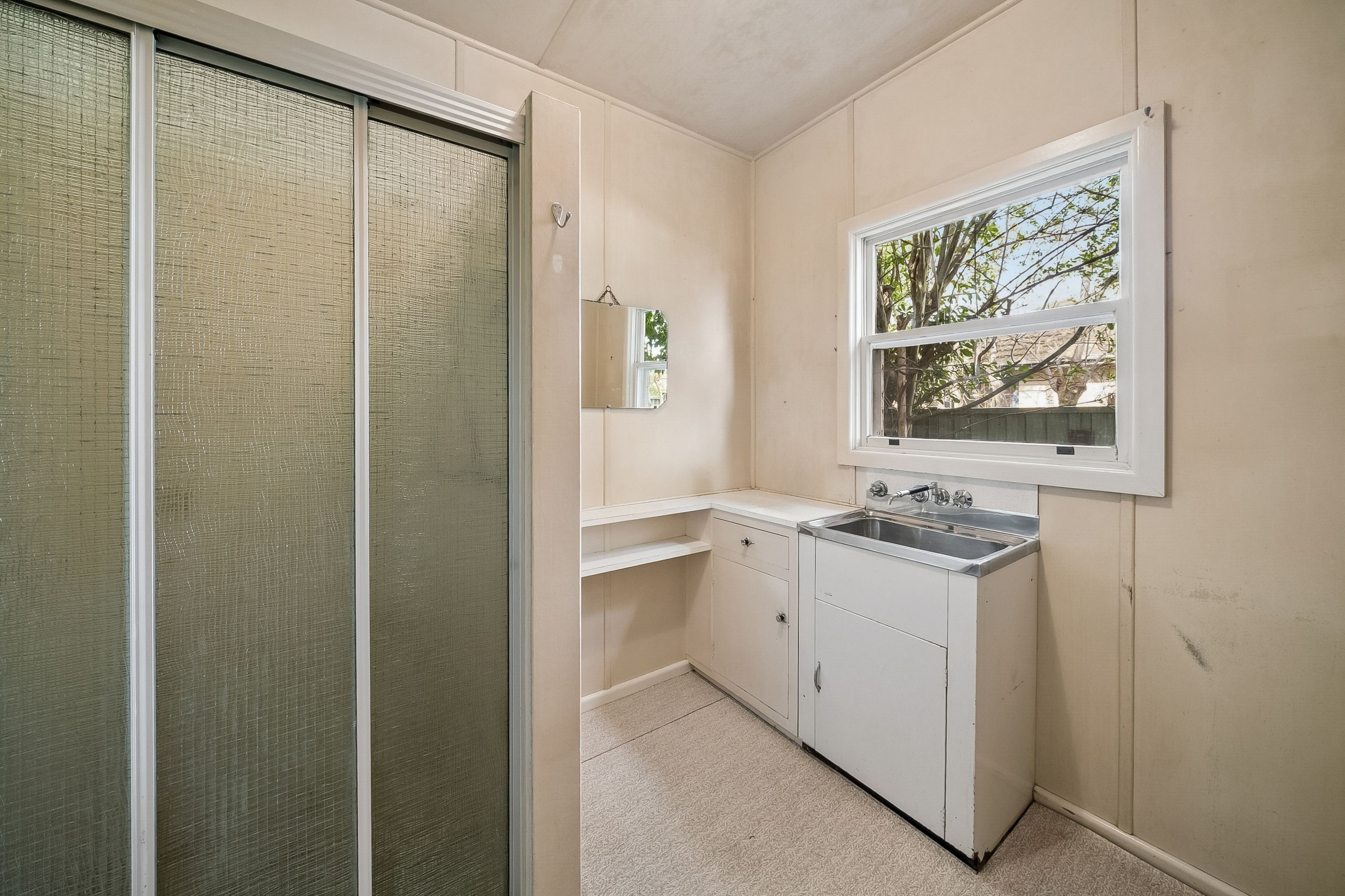 7 Pearce Street — photo 11 of 16