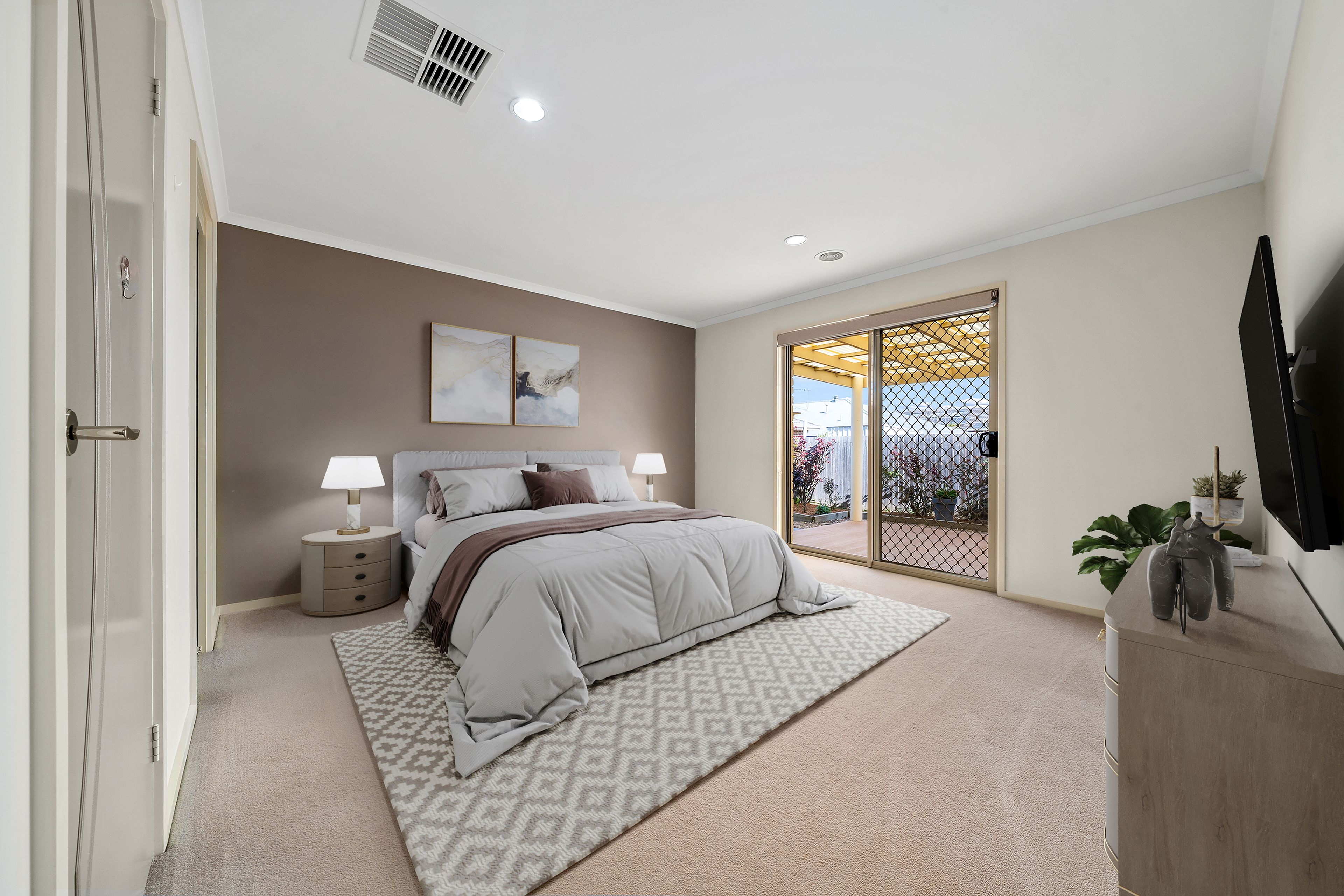19 Waterworth Street — photo 8 of 22