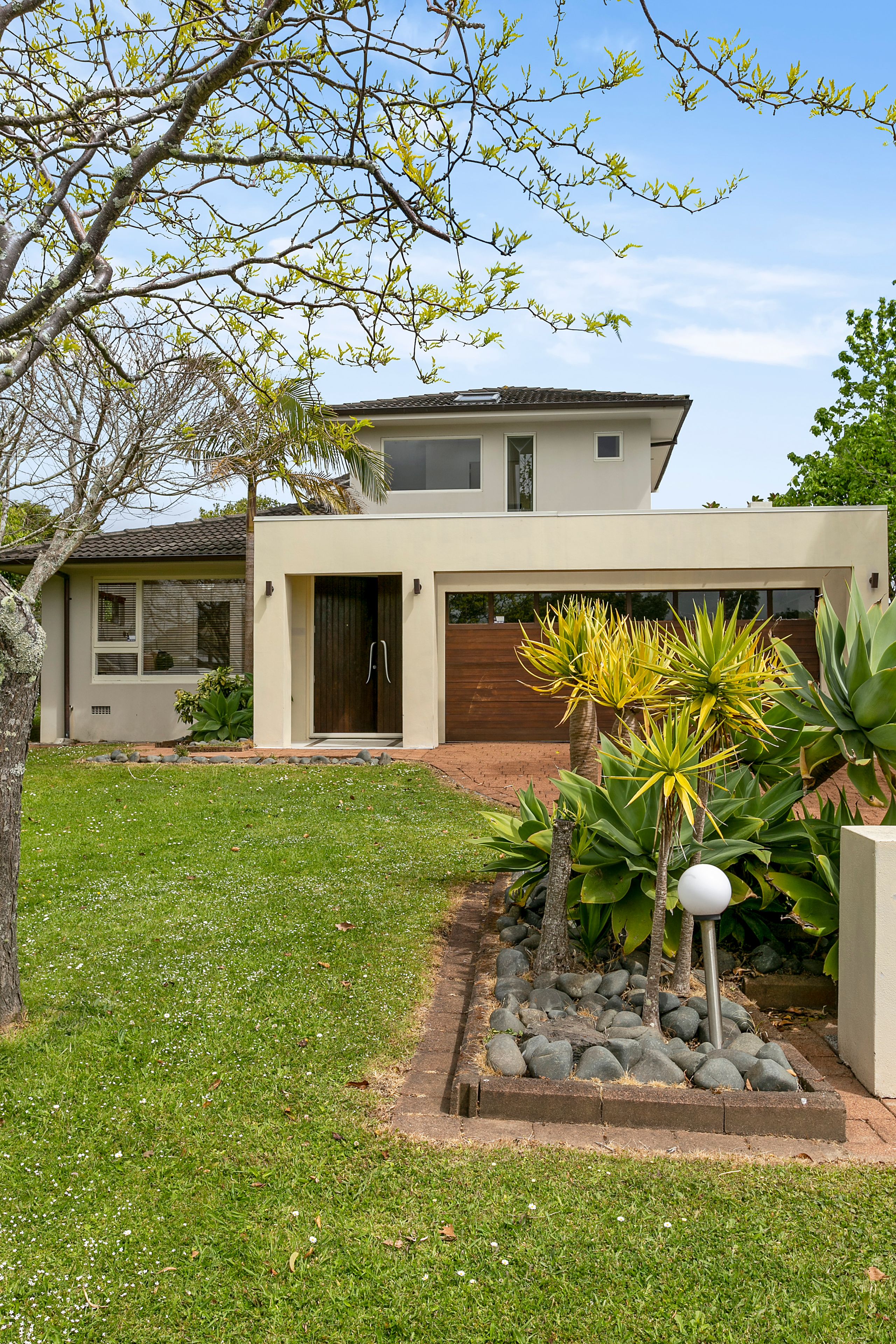 11 Markham Place, Bucklands Beach, Manukau City