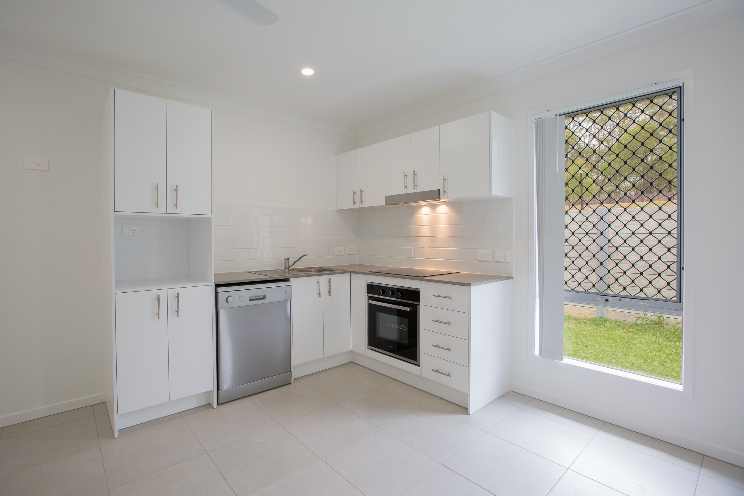 2/5 Pelling Street, DEEBING HEIGHTS, QLD 4306