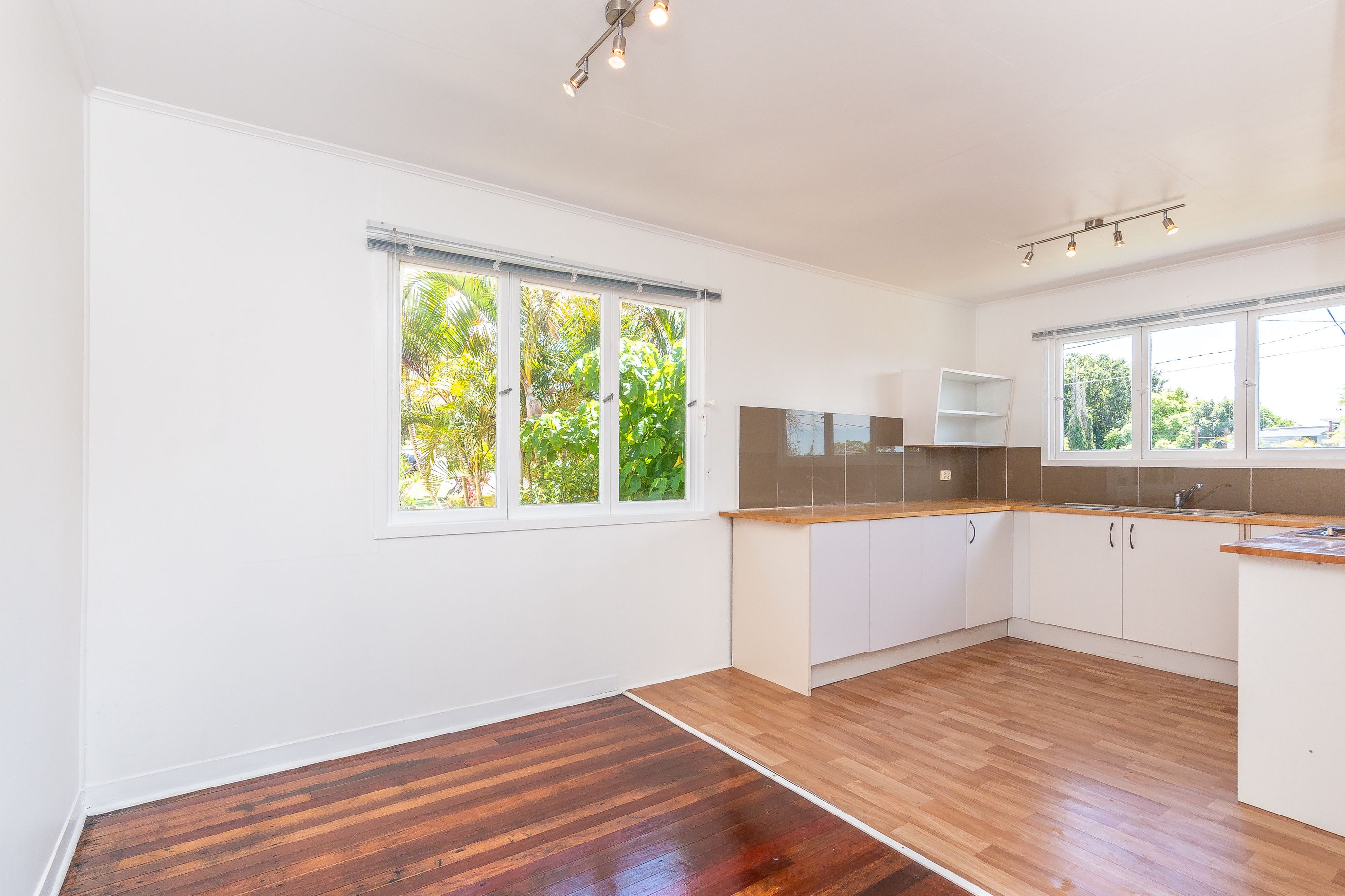 1/10A Joseph Street — photo 4 of 10