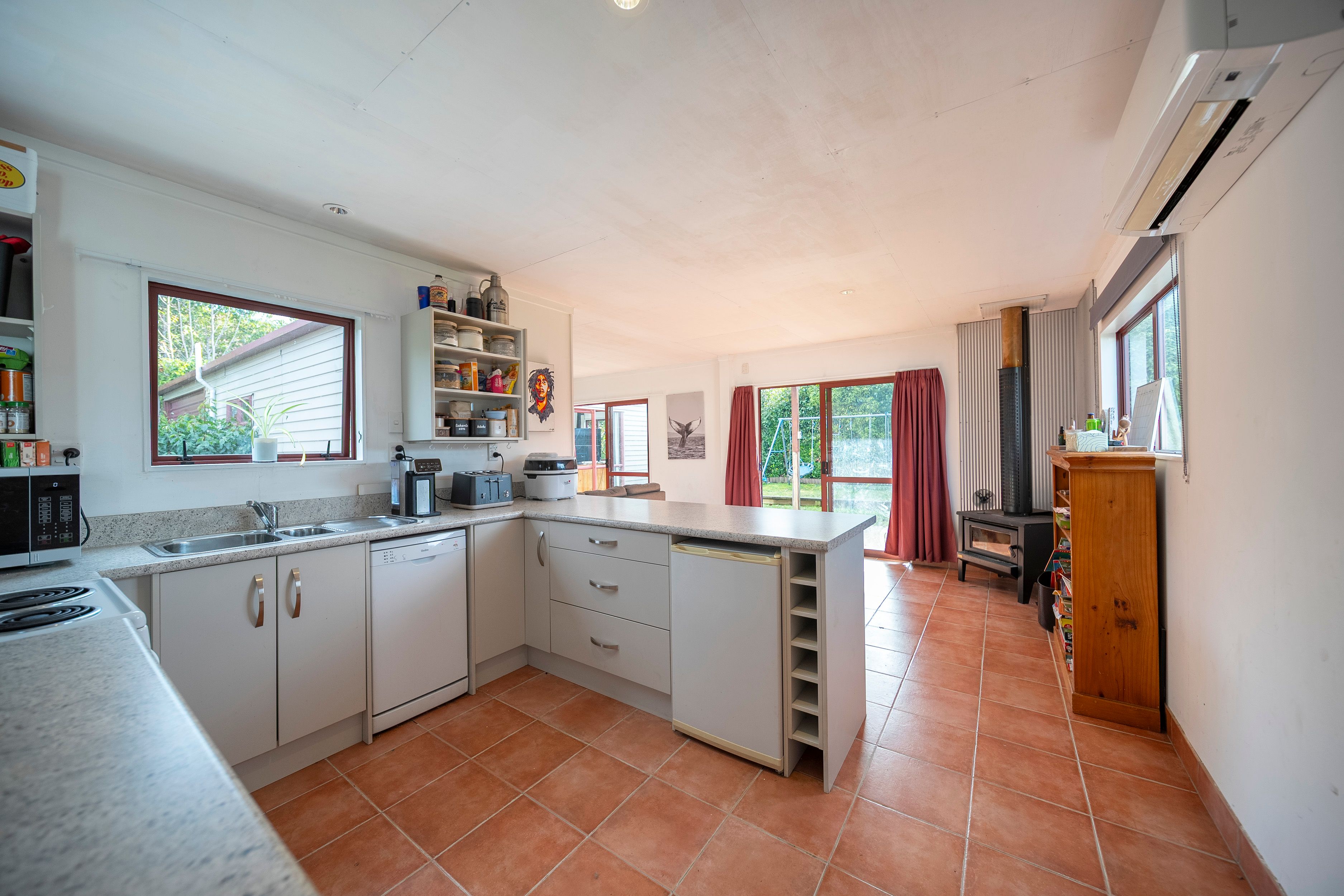 13 View Street, Manapouri, Southland District