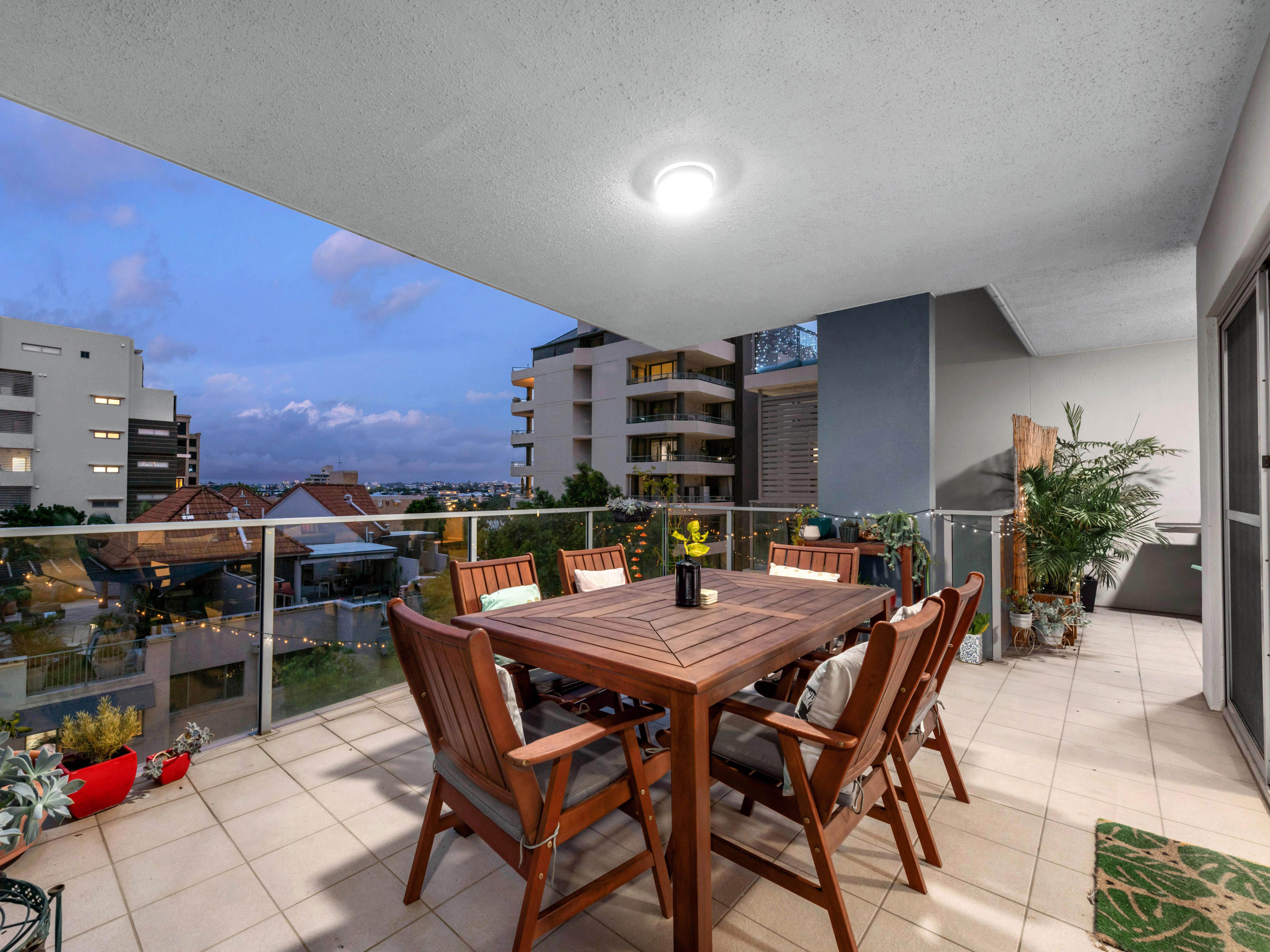 12/215 Wellington Road, East Brisbane, QLD 4169