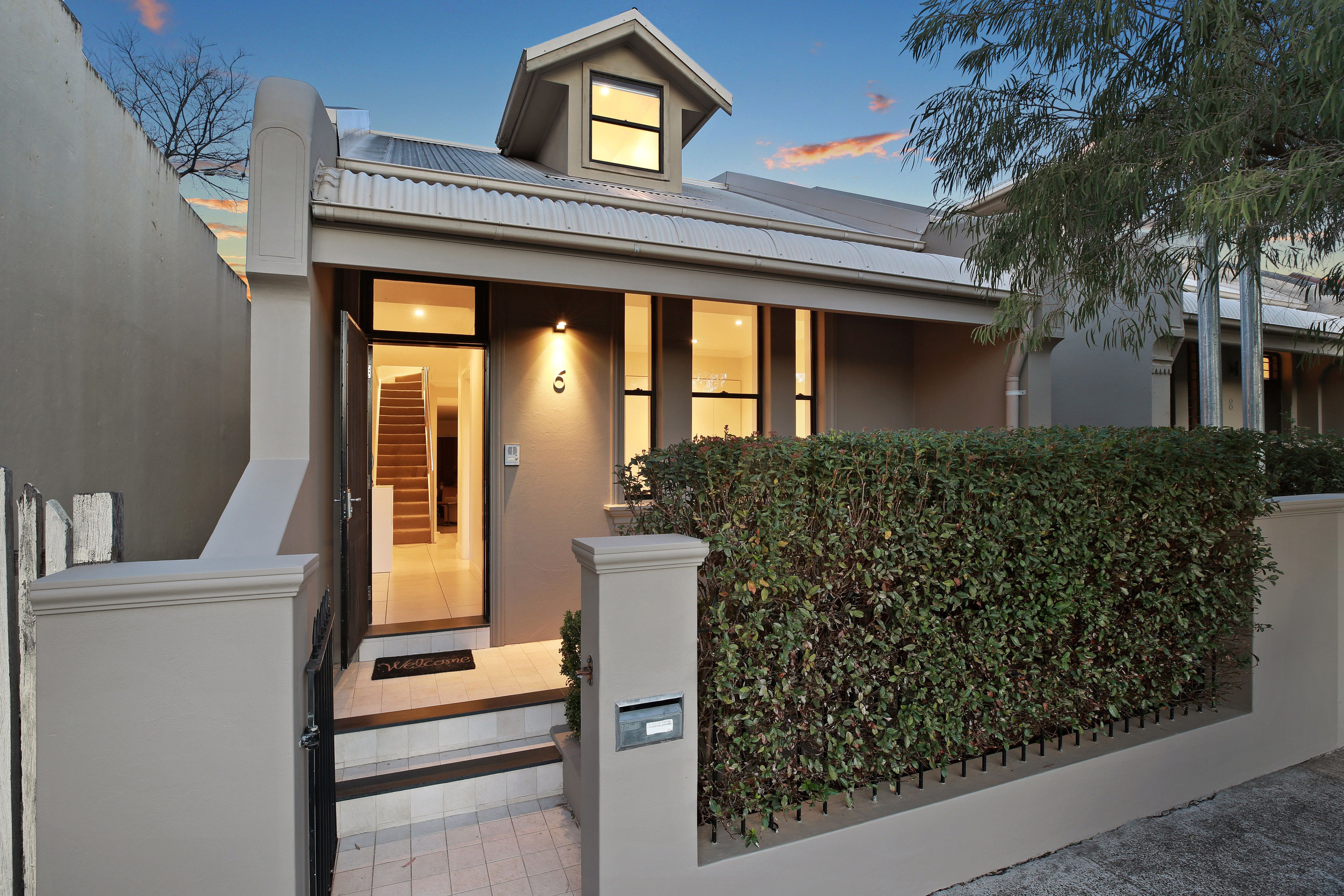 6 Dibbs Street
