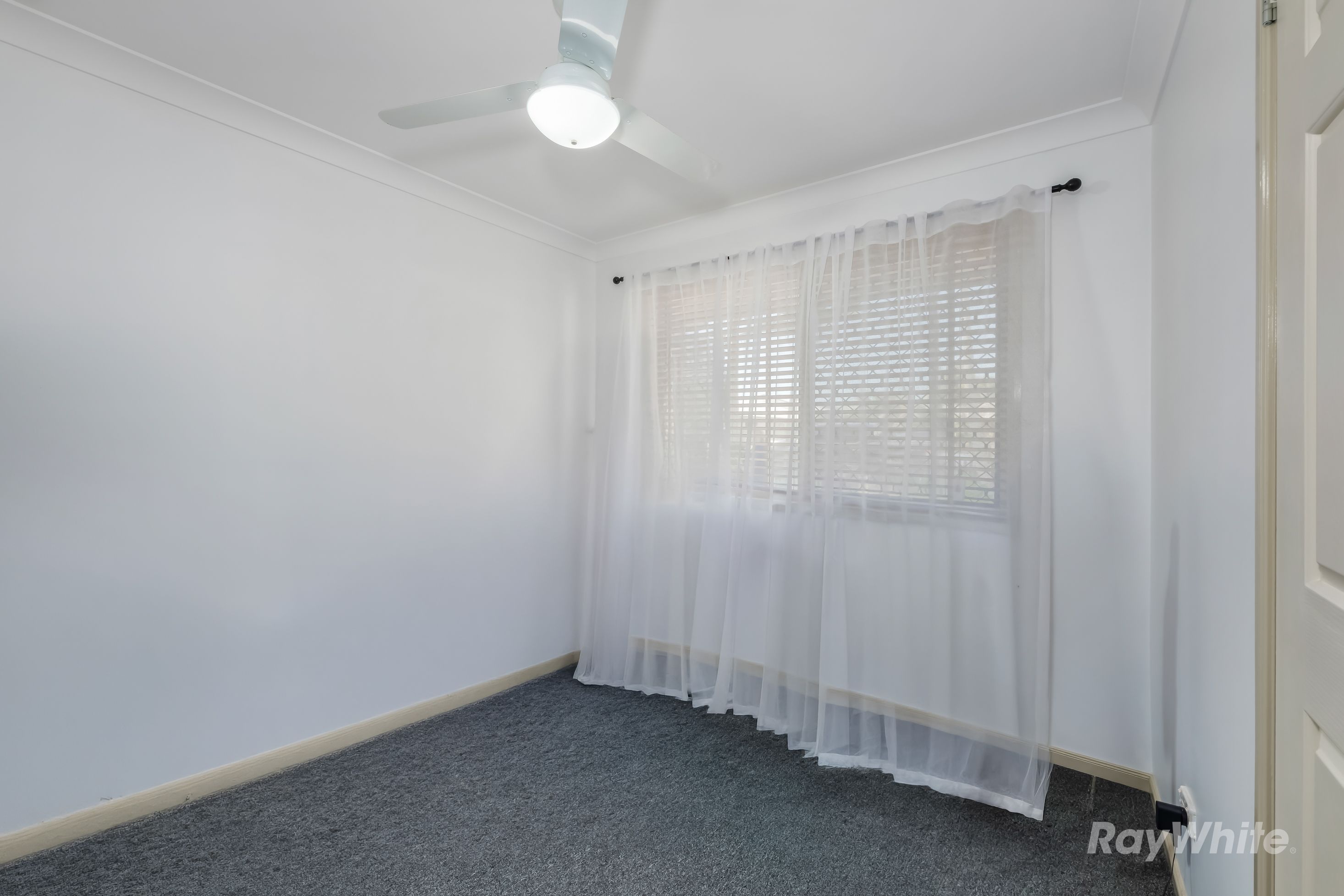 54 Gibsons Road — photo 12 of 25