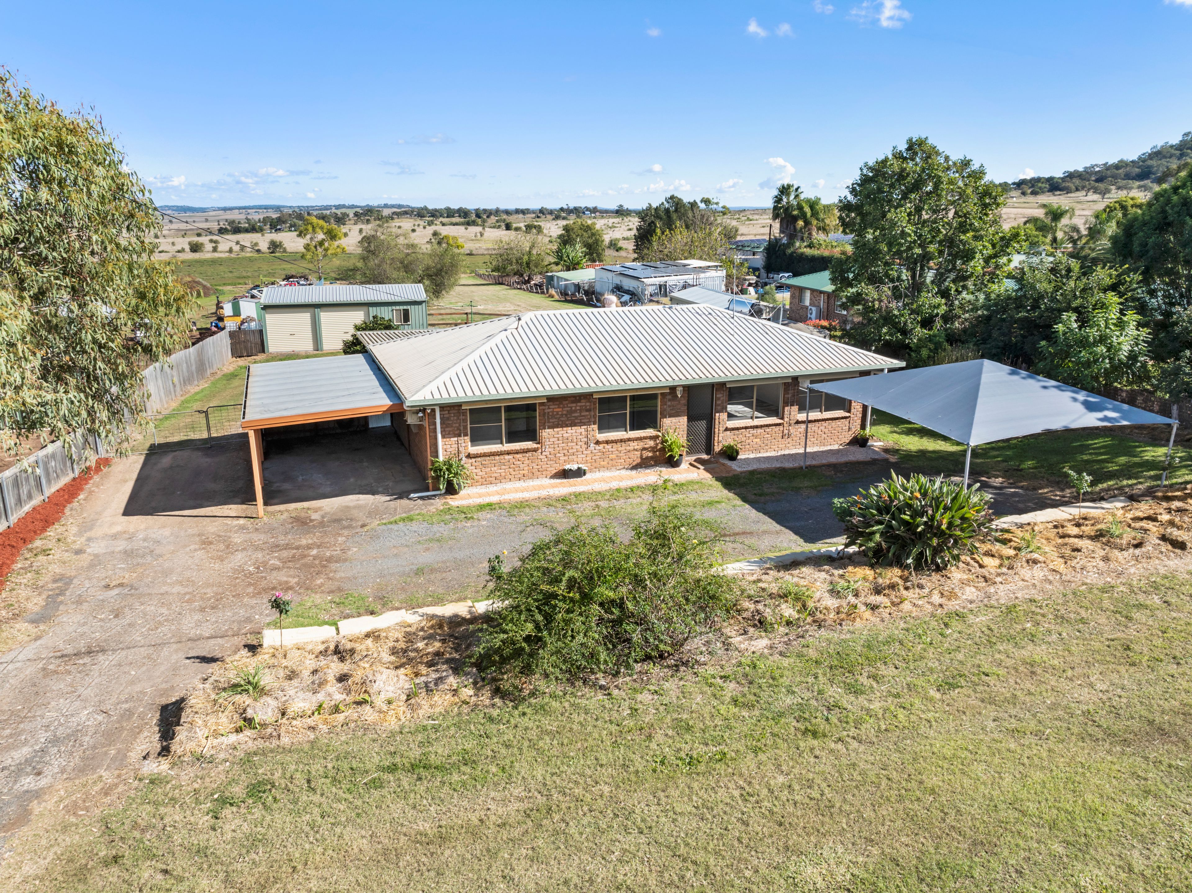 7 Goombungee Road, Kingsthorpe QLD 4400