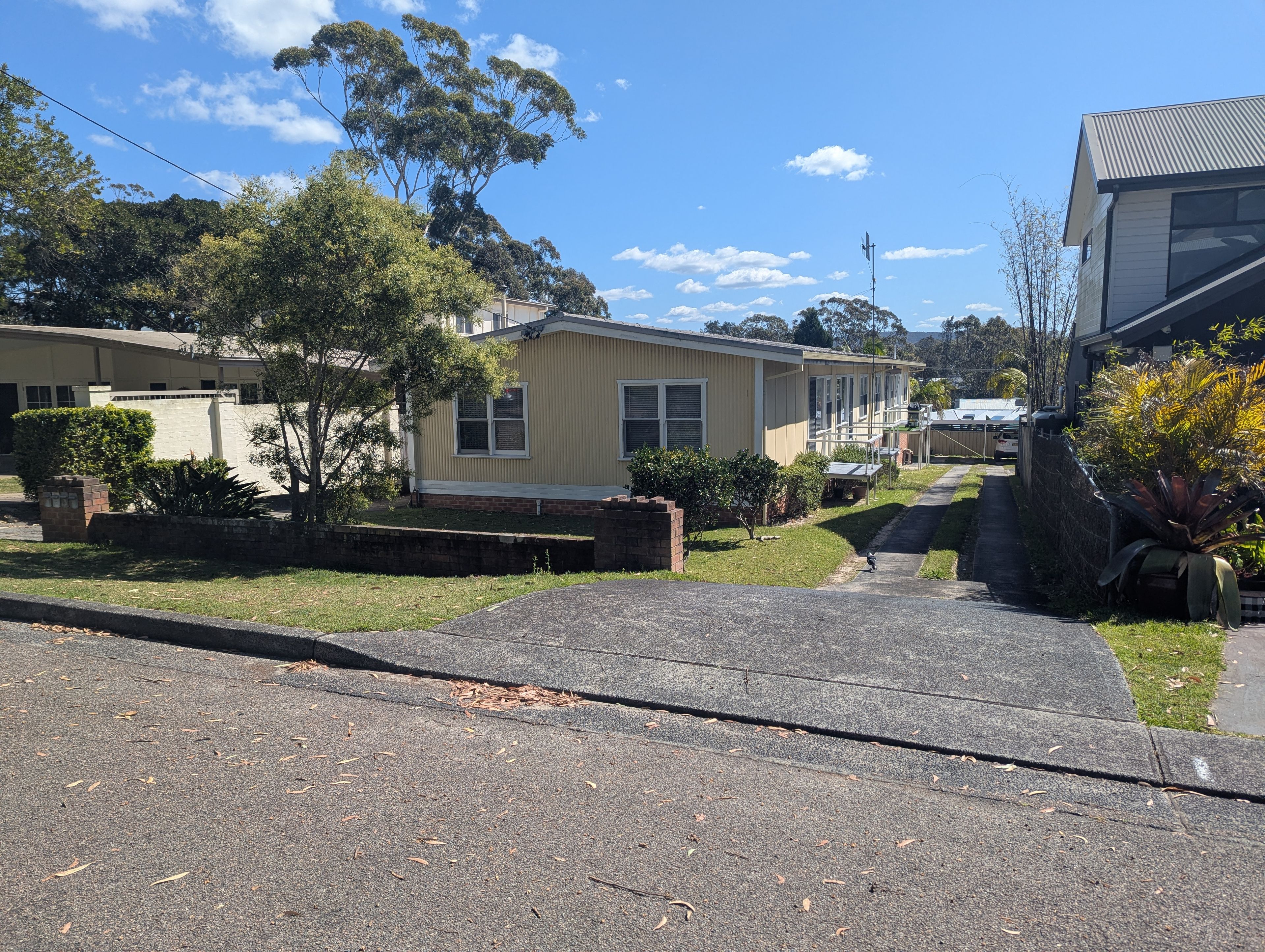 2/107 Lakin Street, Bateau Bay, NSW 2261