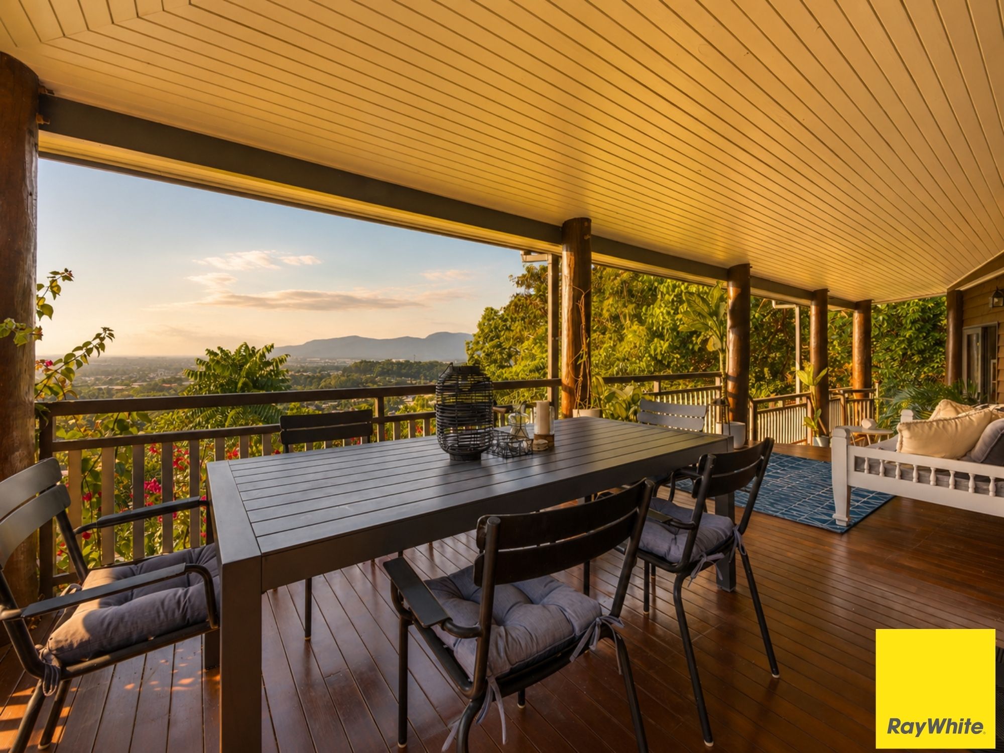 255-259 Toogood Road, Bayview Heights, QLD 4868