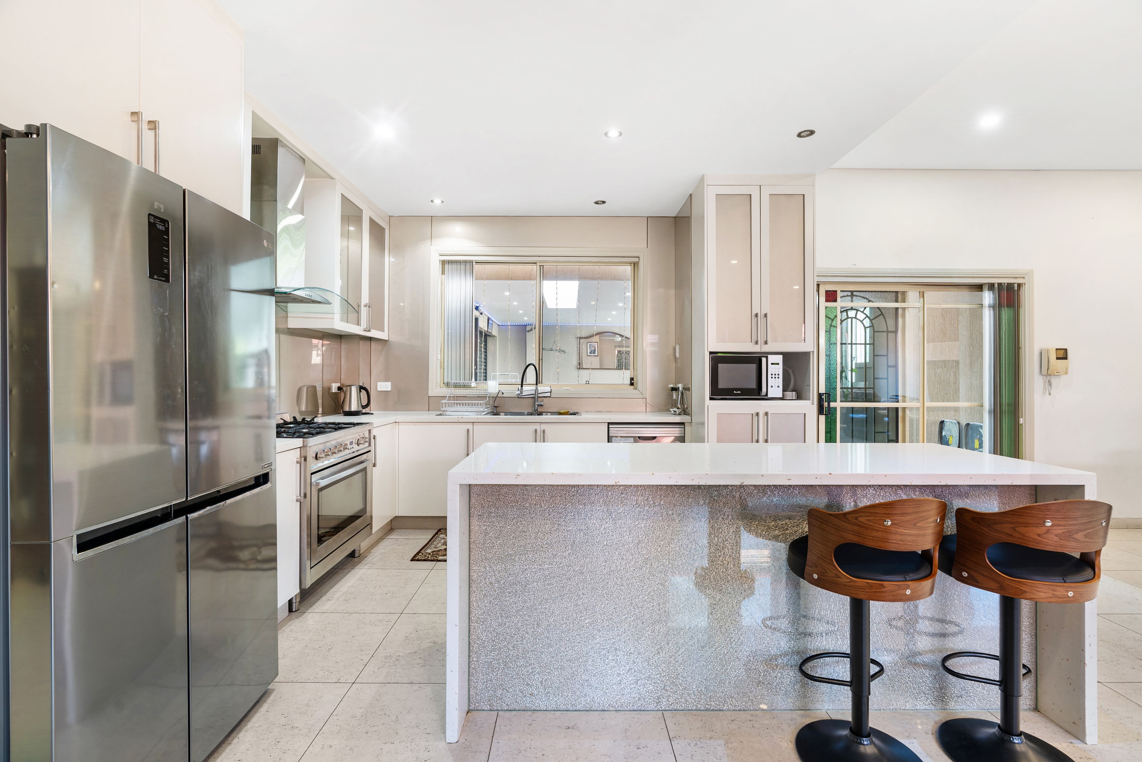 26 Cobbett Street — photo 5 of 11