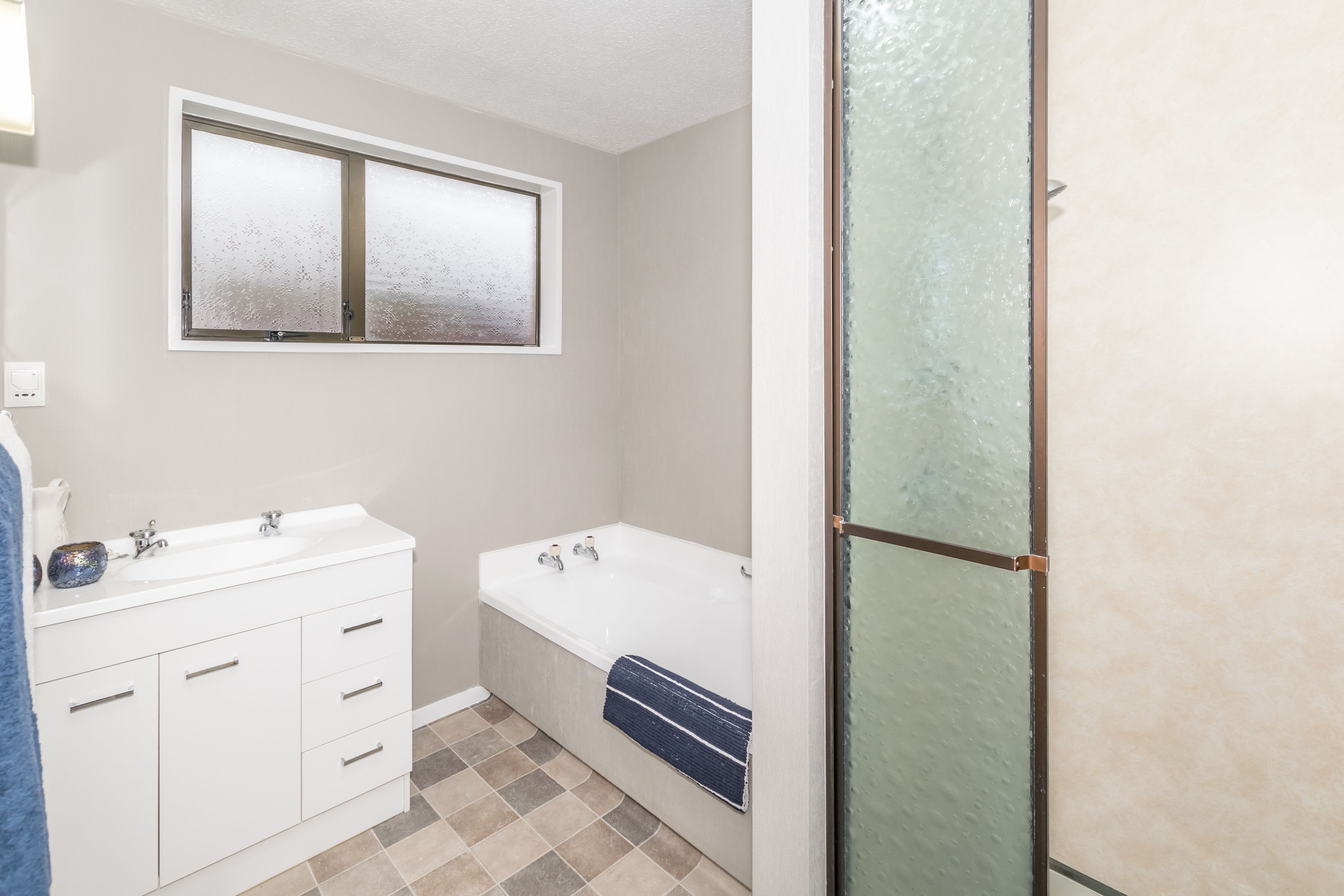 387b Harewood Road, Bishopdale, Christchurch City