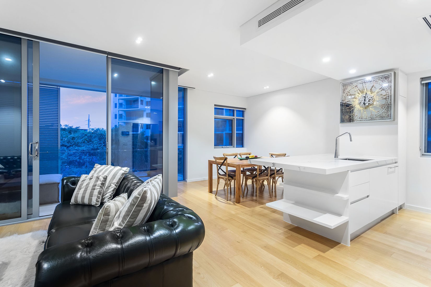 16/2 Tasker Place, North Fremantle, WA 6159