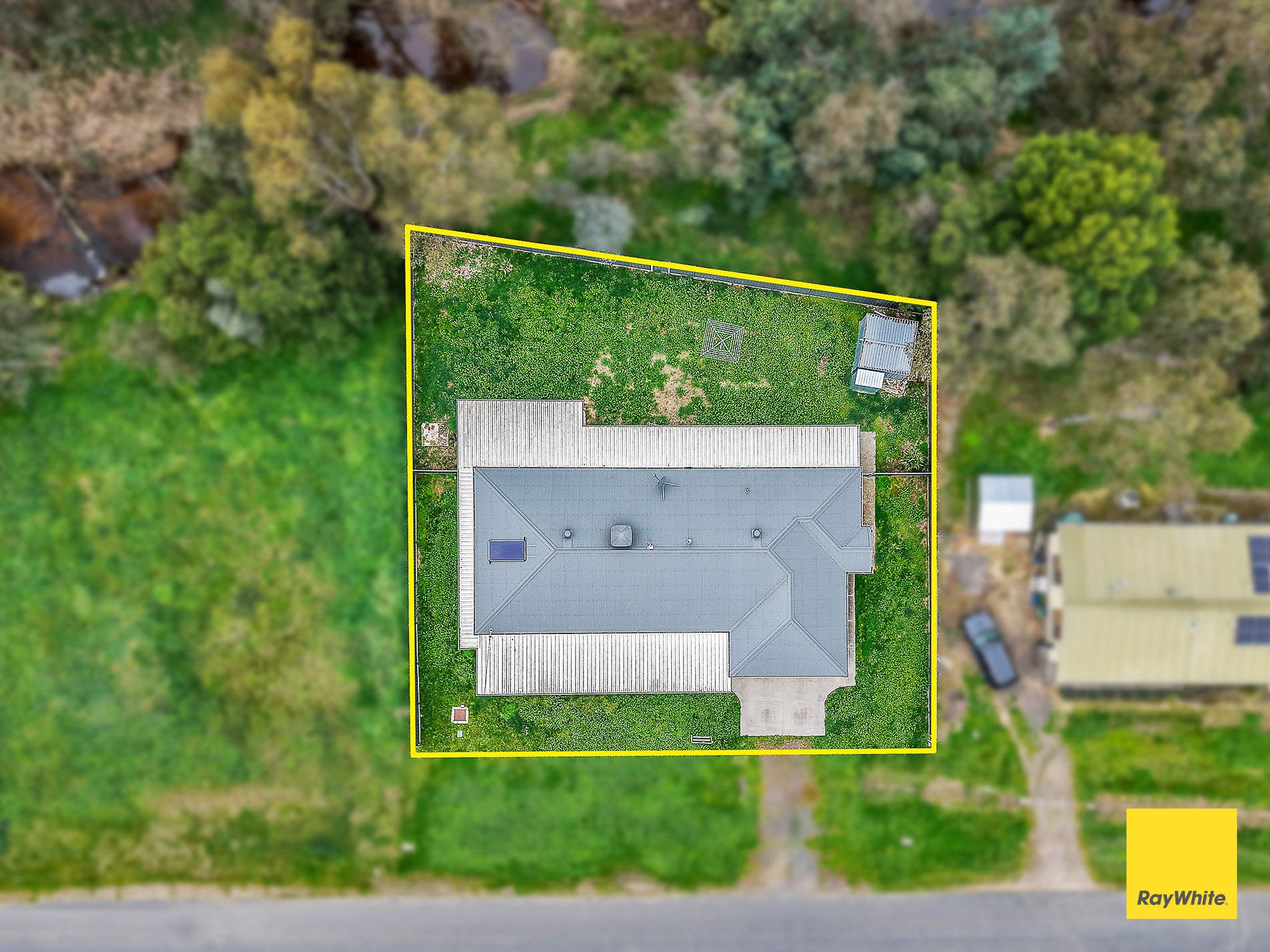 61 Elizabeth Street — photo 15 of 16