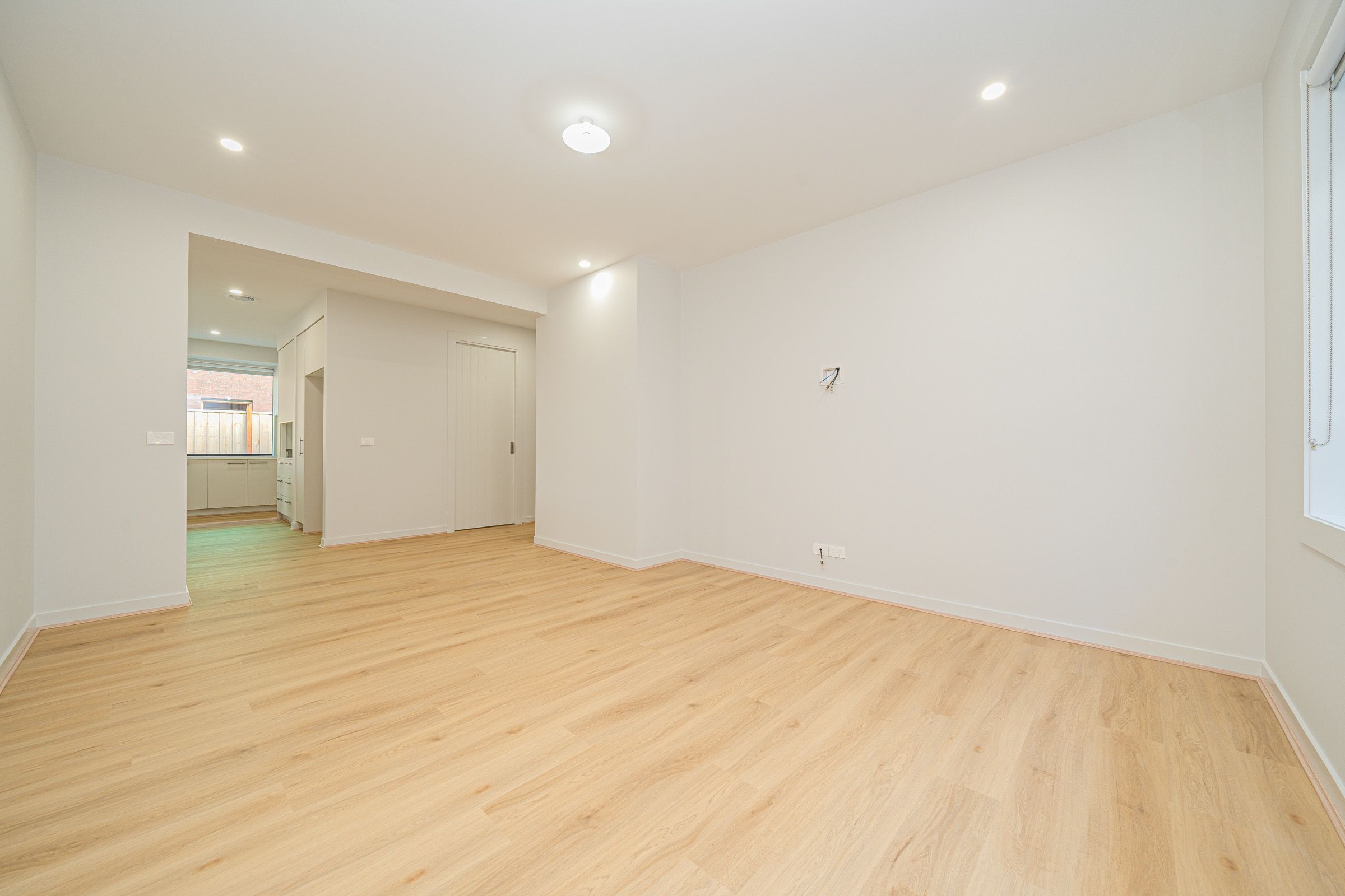 14 Laceflower Crescent, Clyde North, VIC 3978