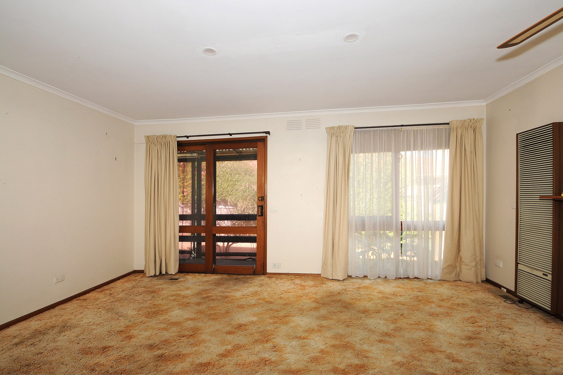 8 Valley Road, Frankston, VIC 3199