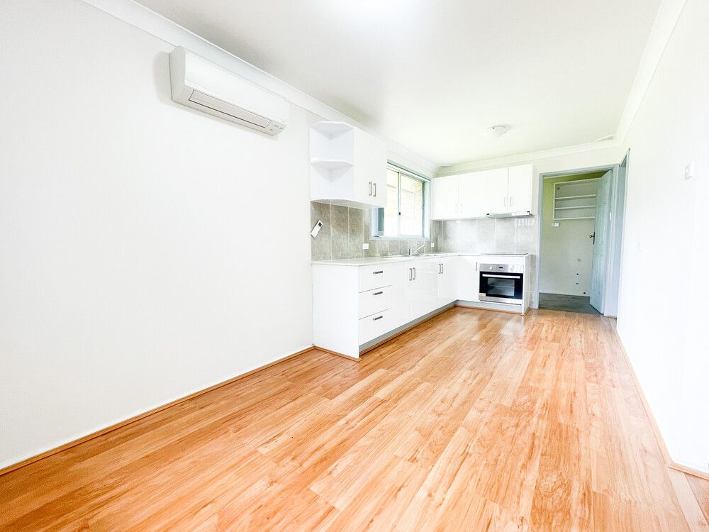 4 Knighton Place, South Penrith, NSW