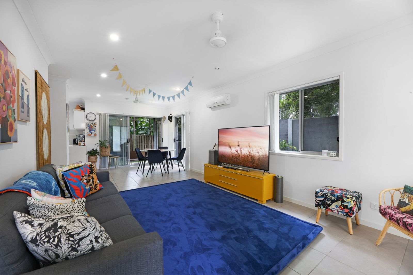 16 Sapphire Place, Elanora QLD 4221