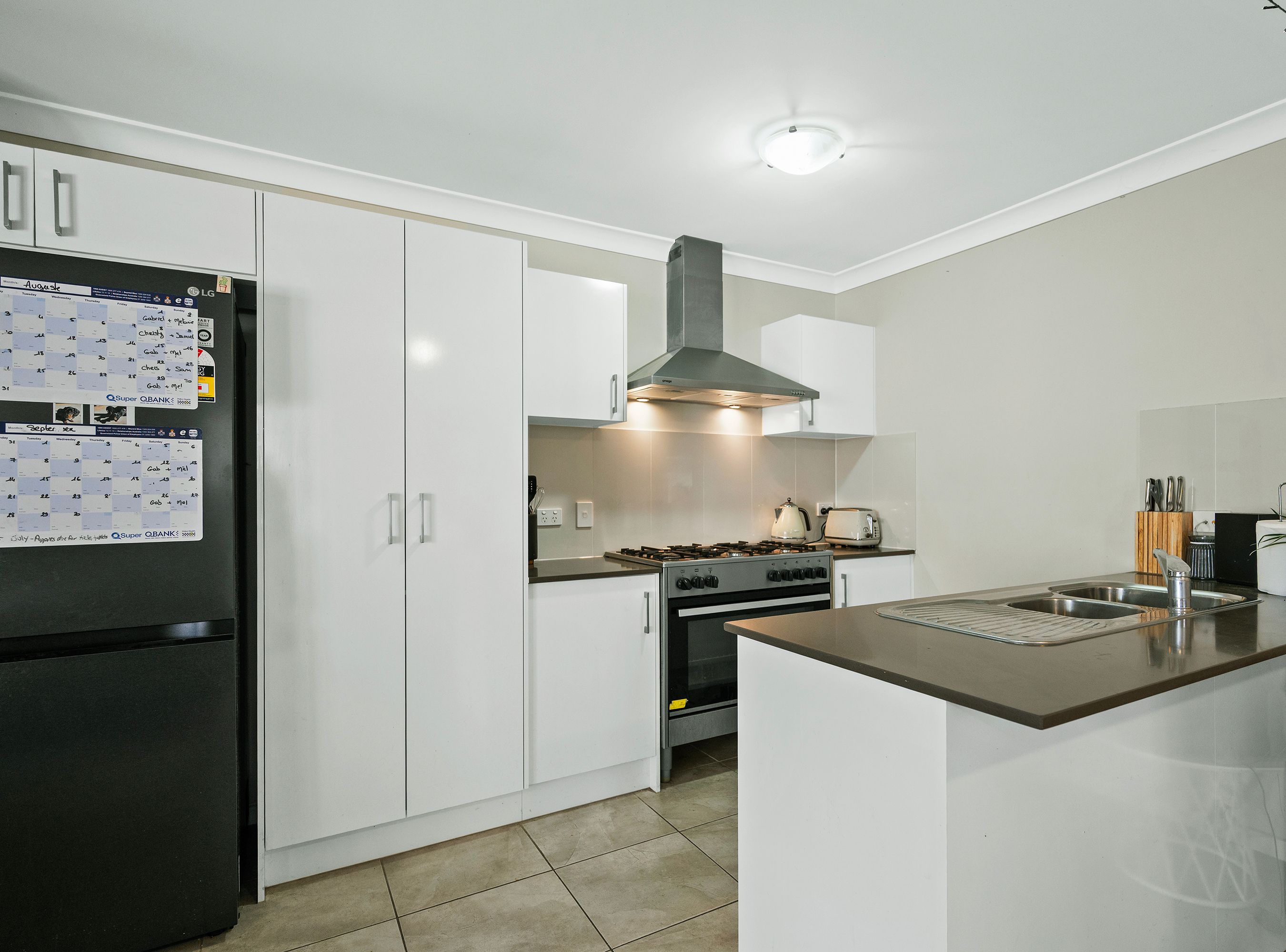 2/8 Robin Court, Kleinton, QLD 4352