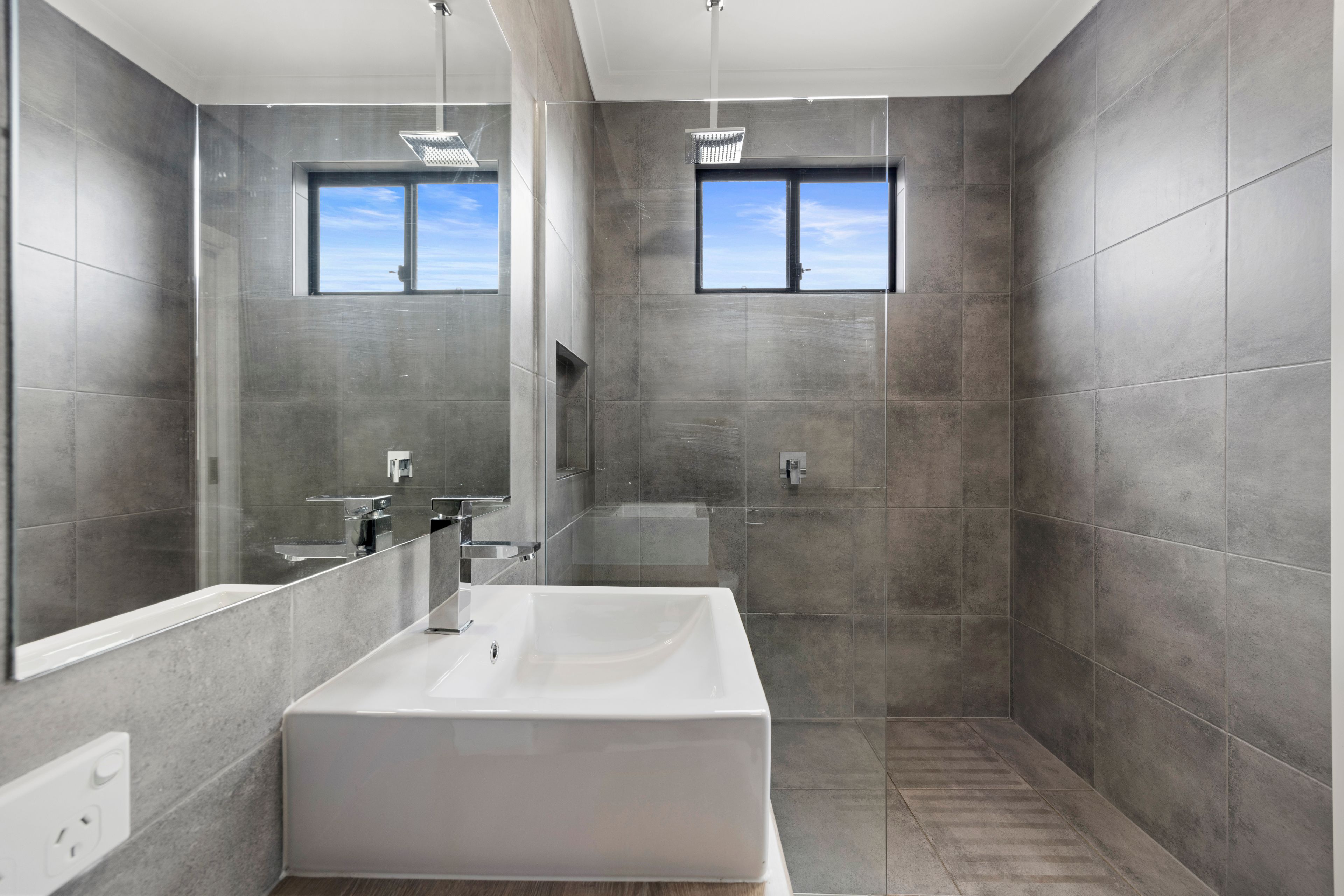 55 Bradley Avenue — photo 13 of 19