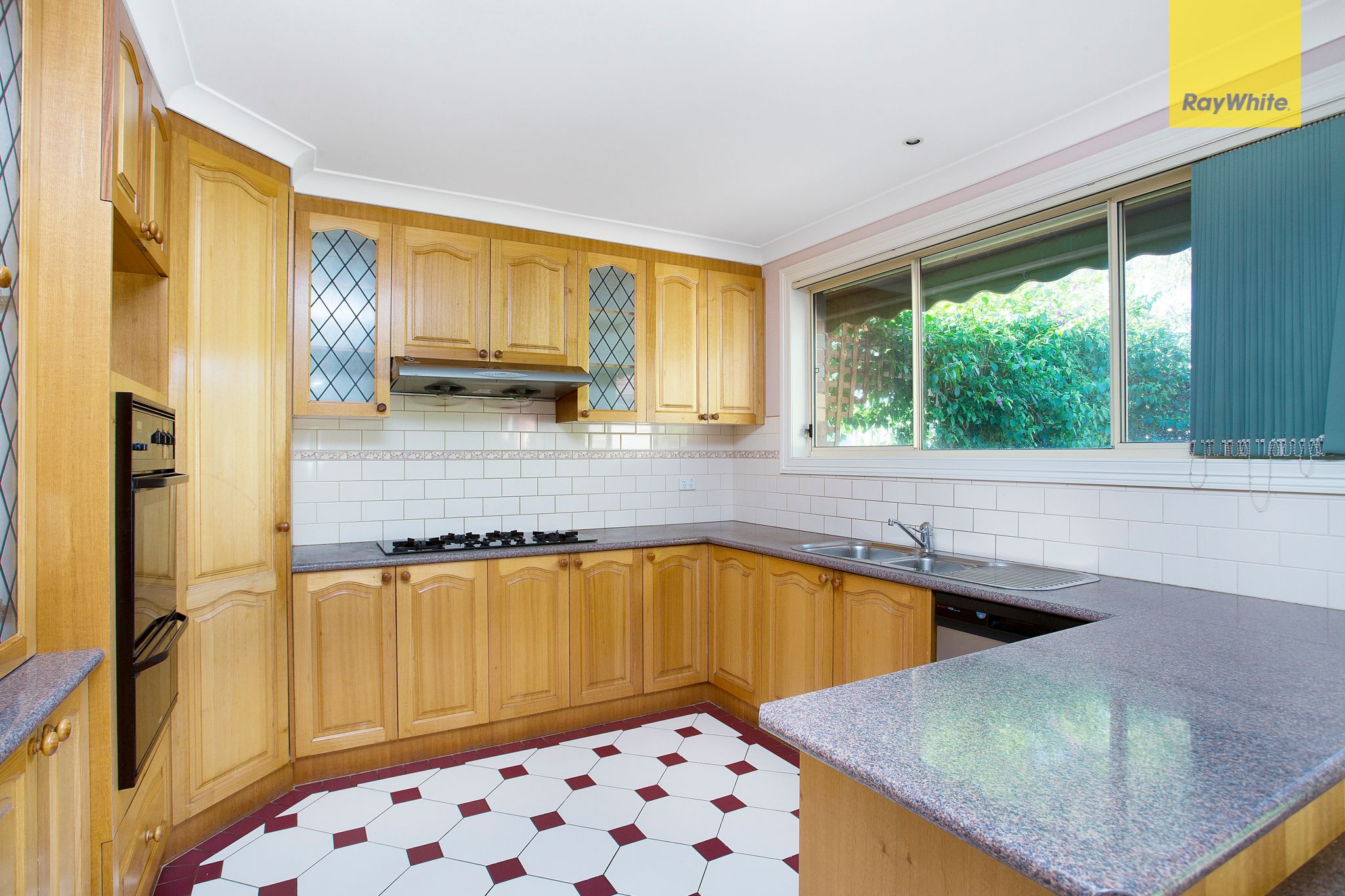 2/16B Wanaka Drive, Taylors Lakes, VIC 3038