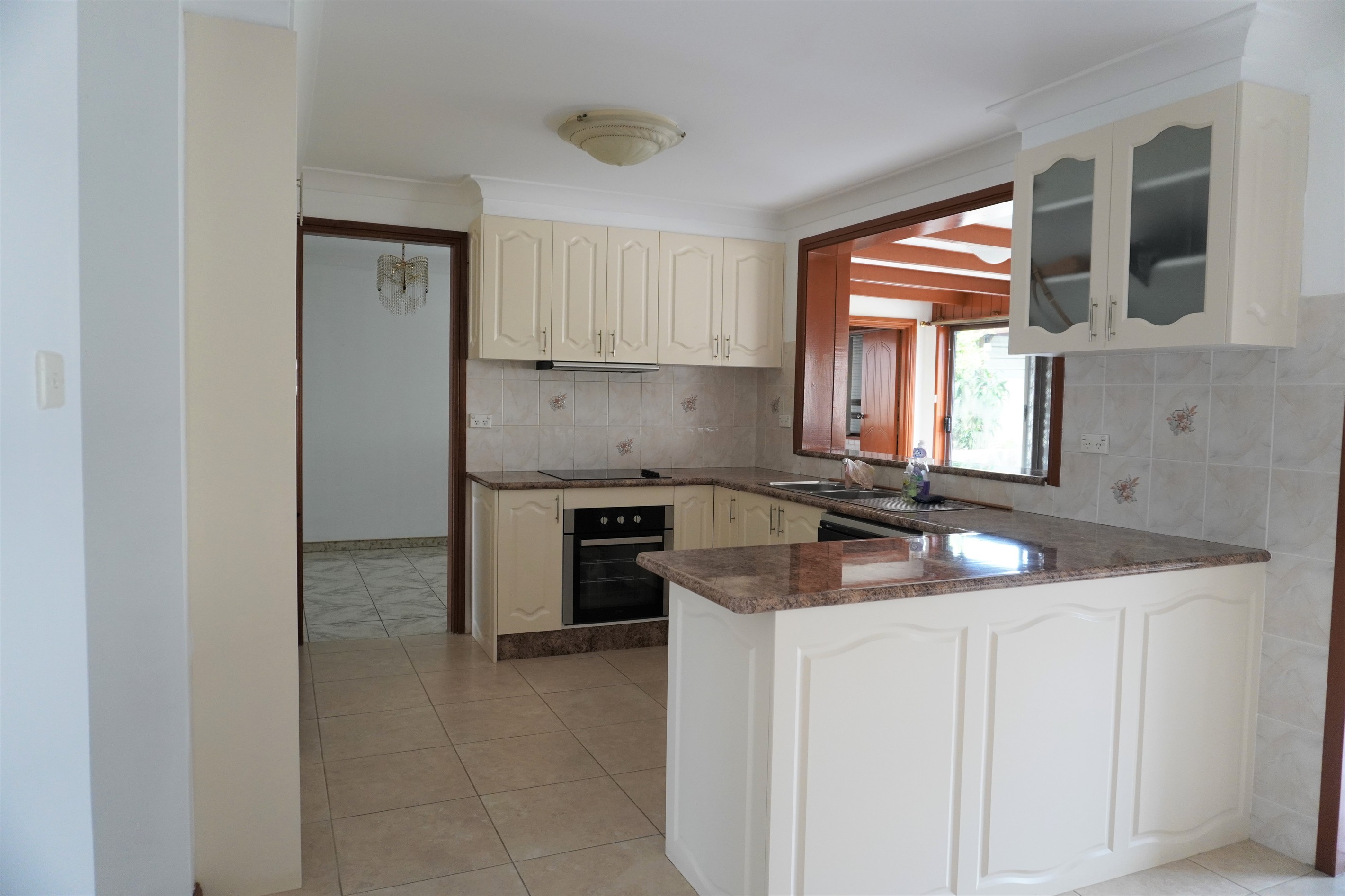 135 Restwell Road, Bossley Park, NSW 2176