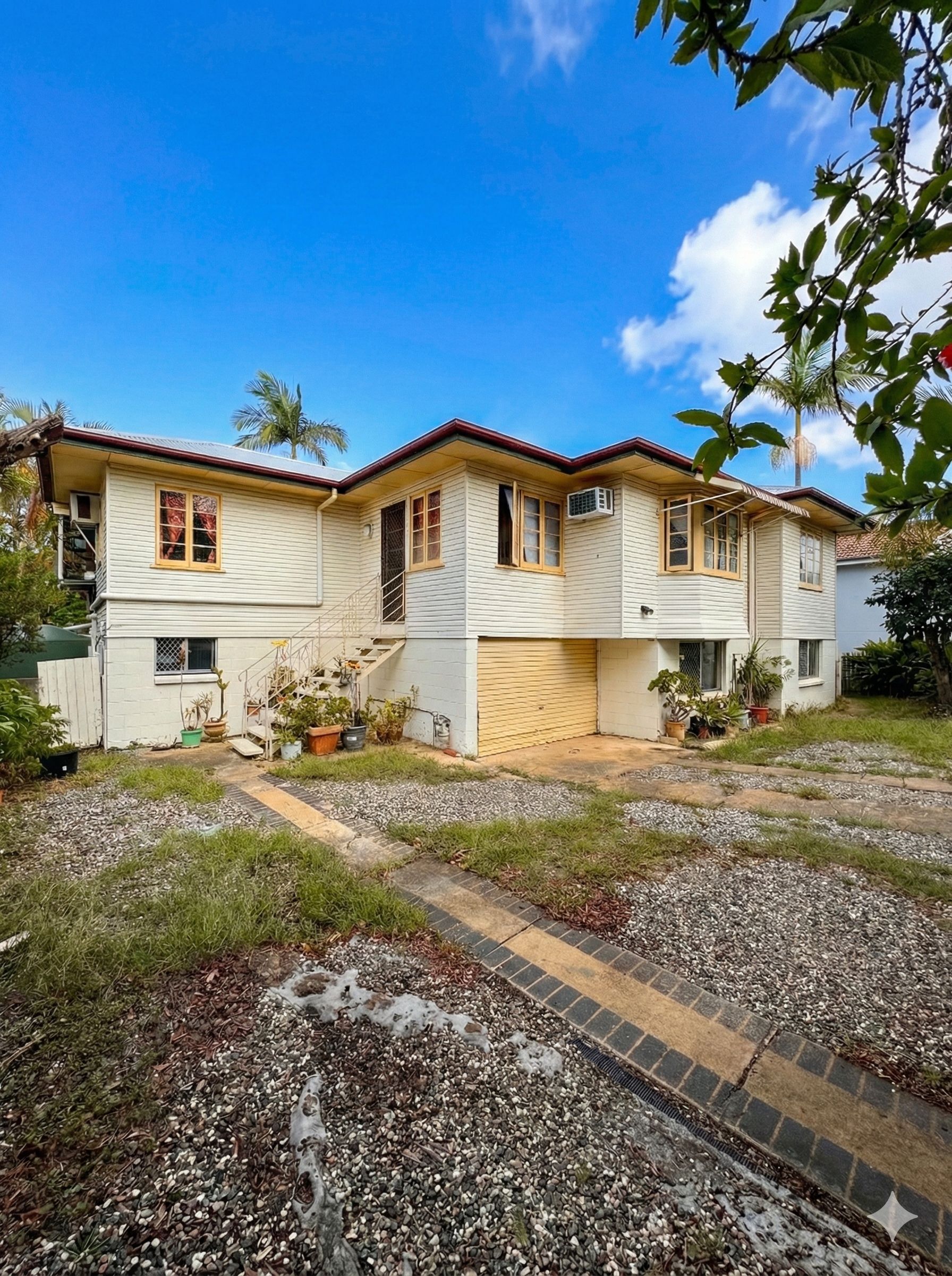 46 Archibald Street, Fairfield, QLD 4103