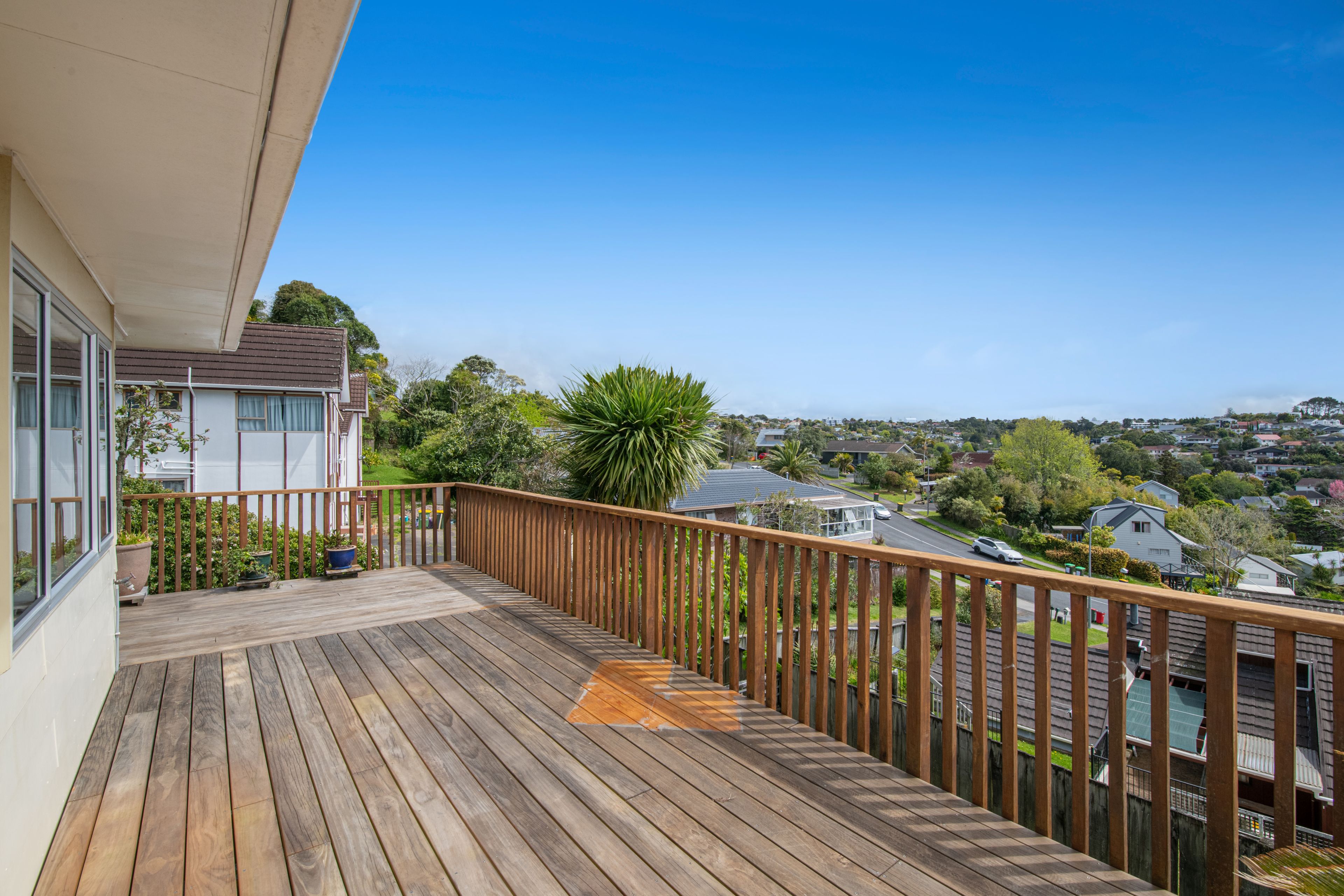 29 Oaktree Avenue, Browns Bay, North Shore City 0630 - House for Sale ...