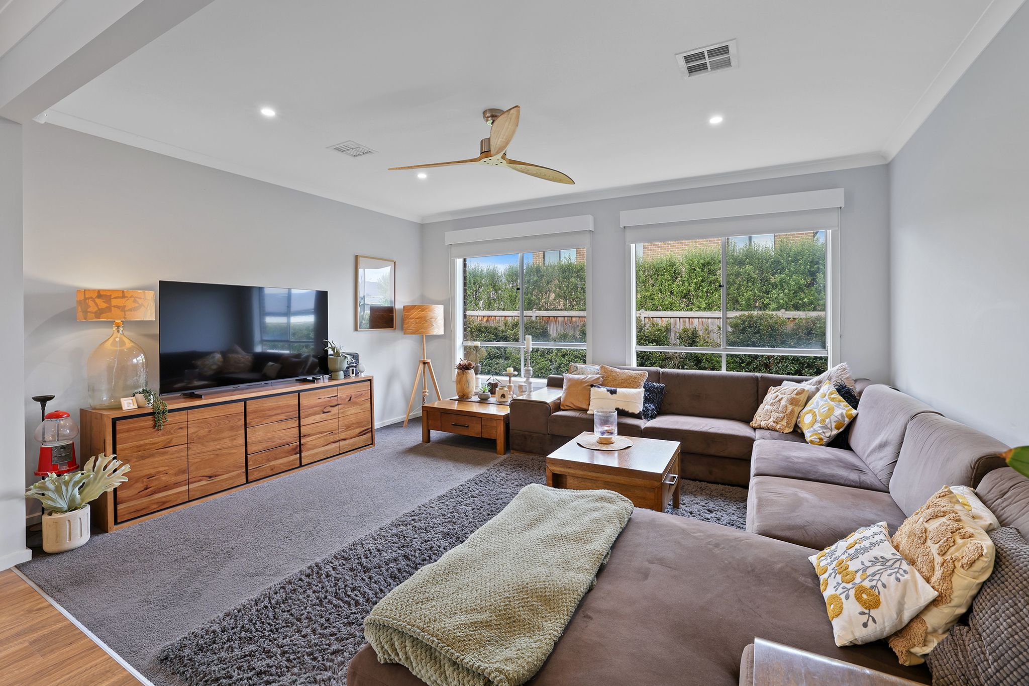 7 Violet Street — photo 10 of 27