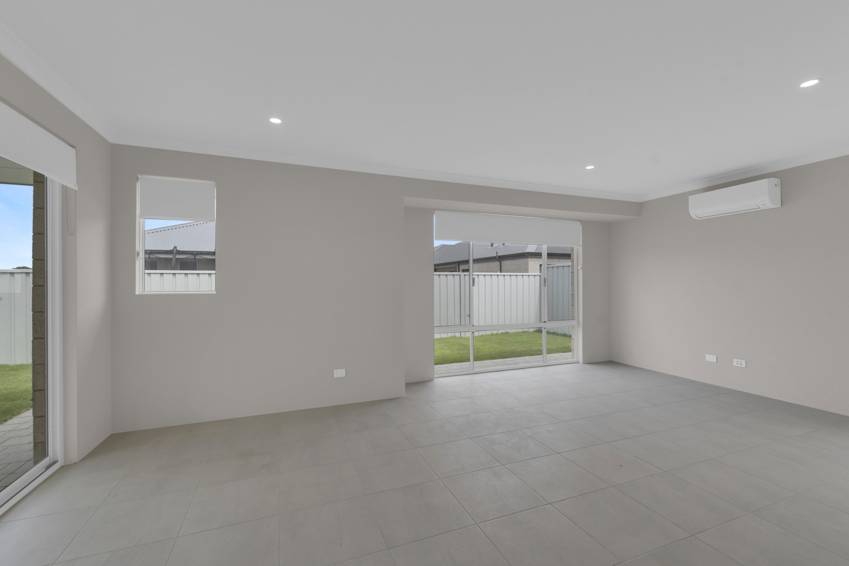 10 Redcraze Avenue, Byford, WA 6122