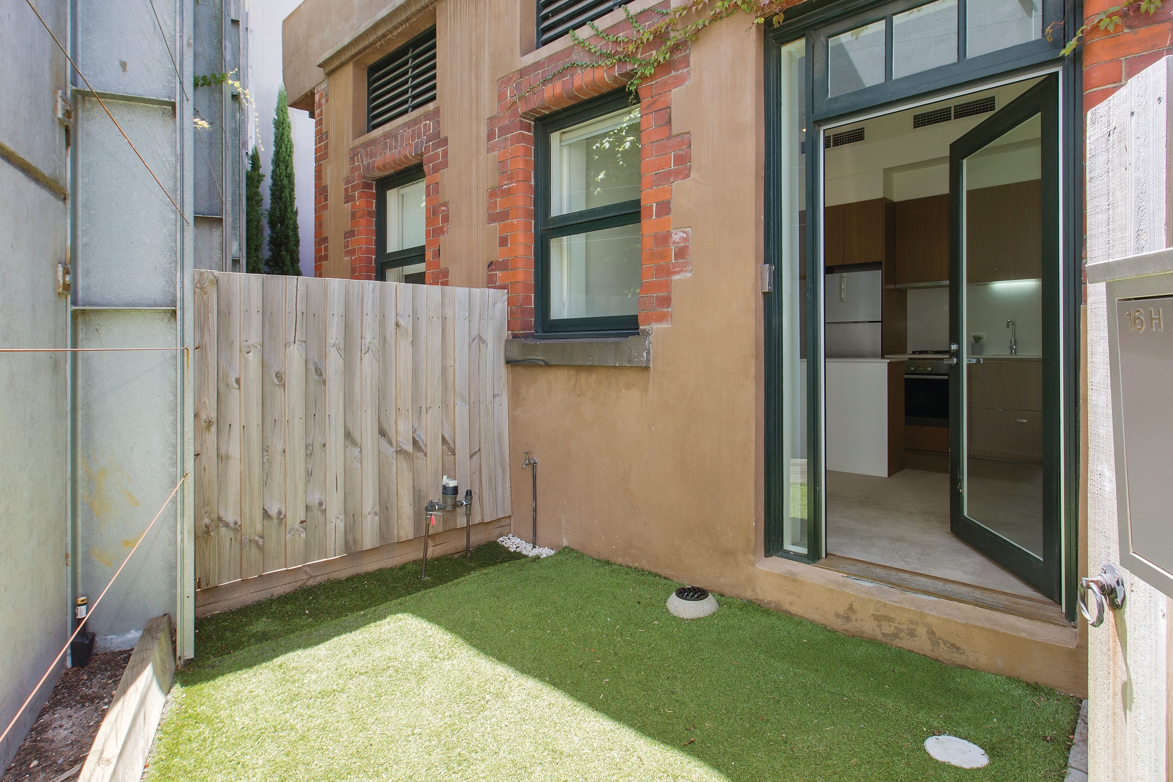 16H Stables Lane, South Yarra, VIC 3141