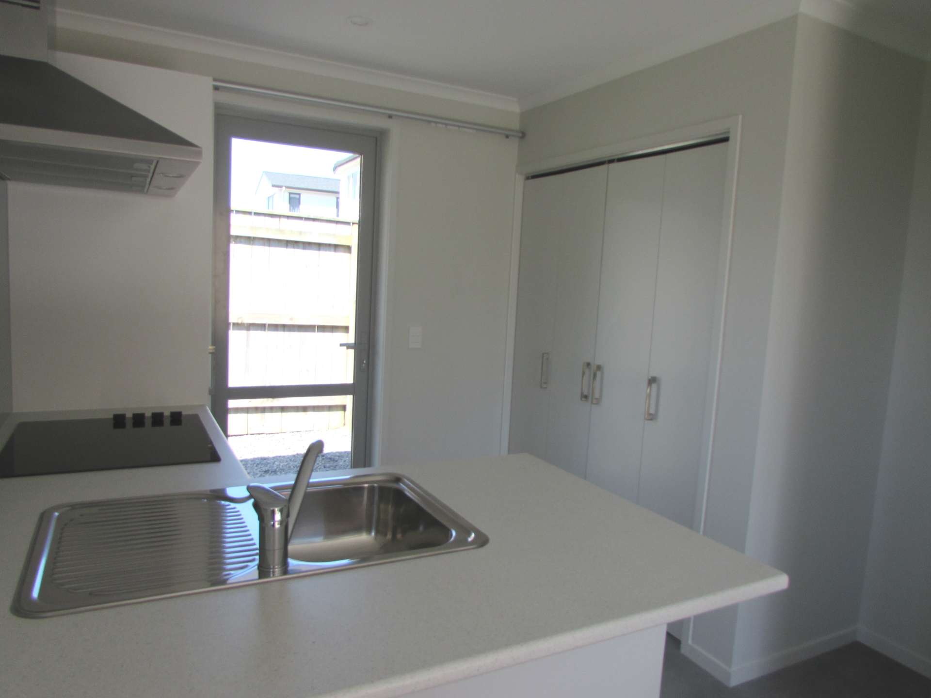 26a Meliora Place photo 10