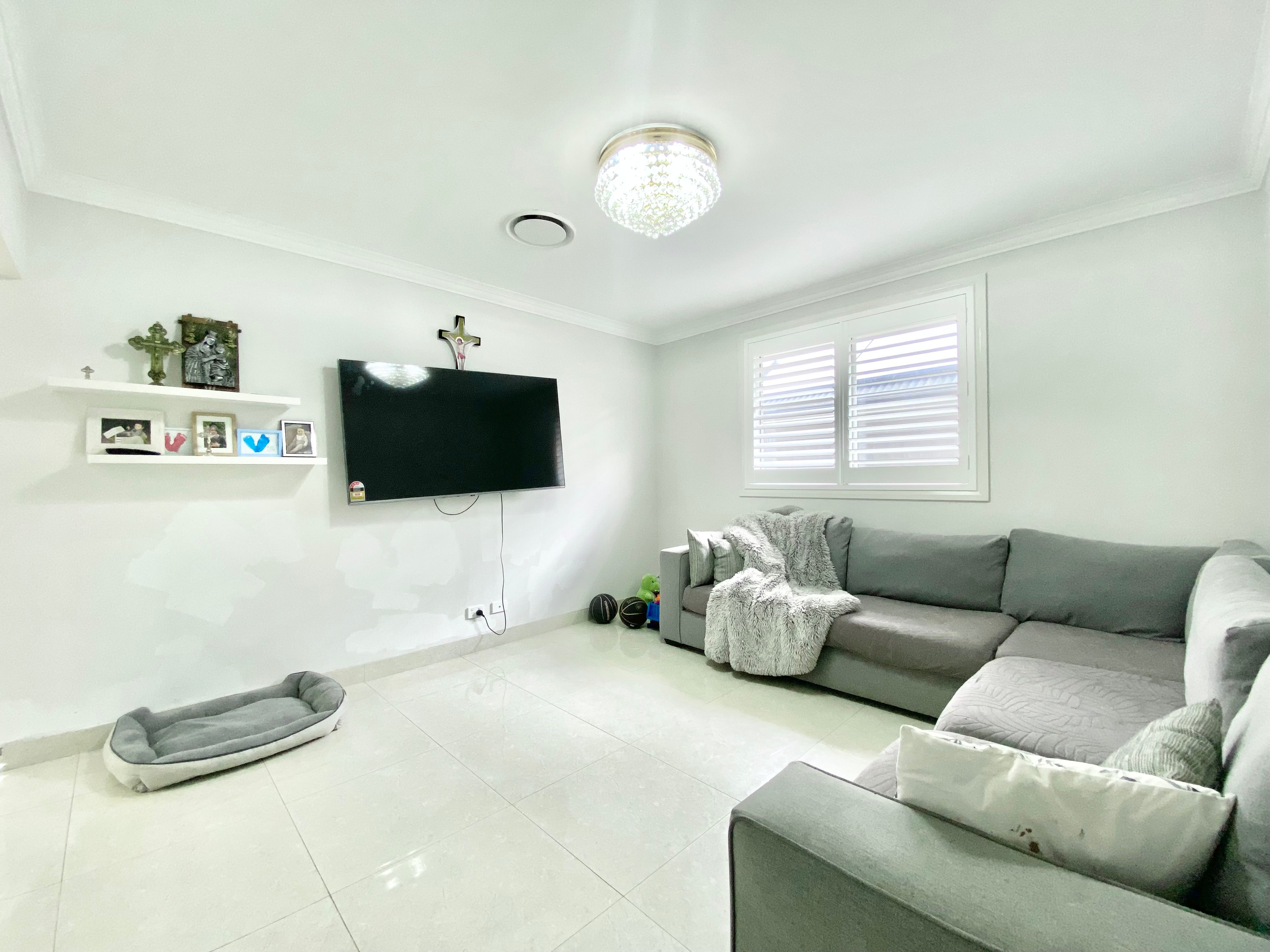 6 Thiele Street, Spring Farm, NSW 2570