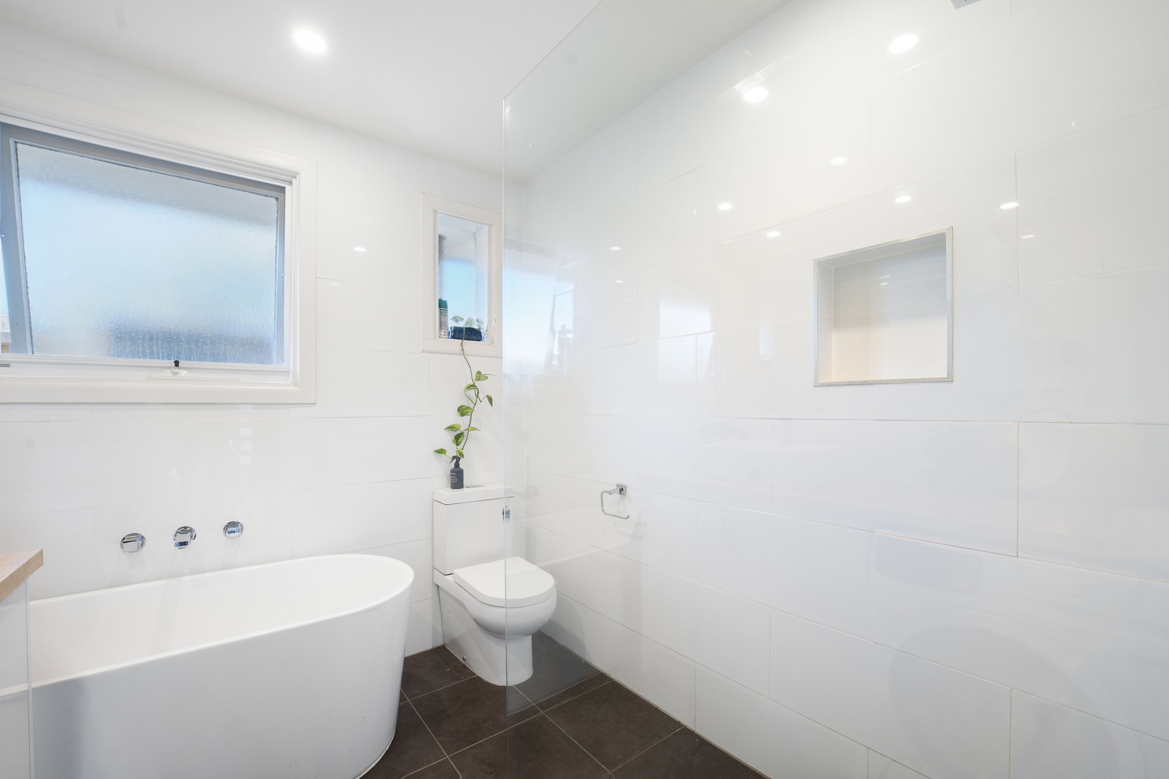 6/11 Florence Street — photo 10 of 15