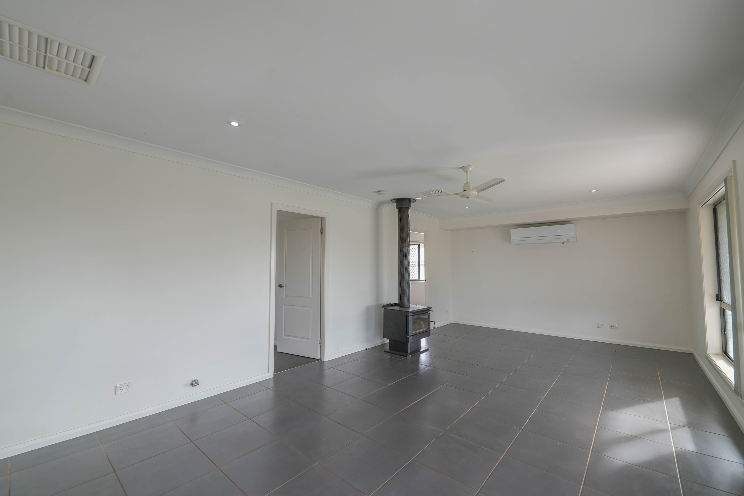8 Best Street, Parkes, NSW 2870