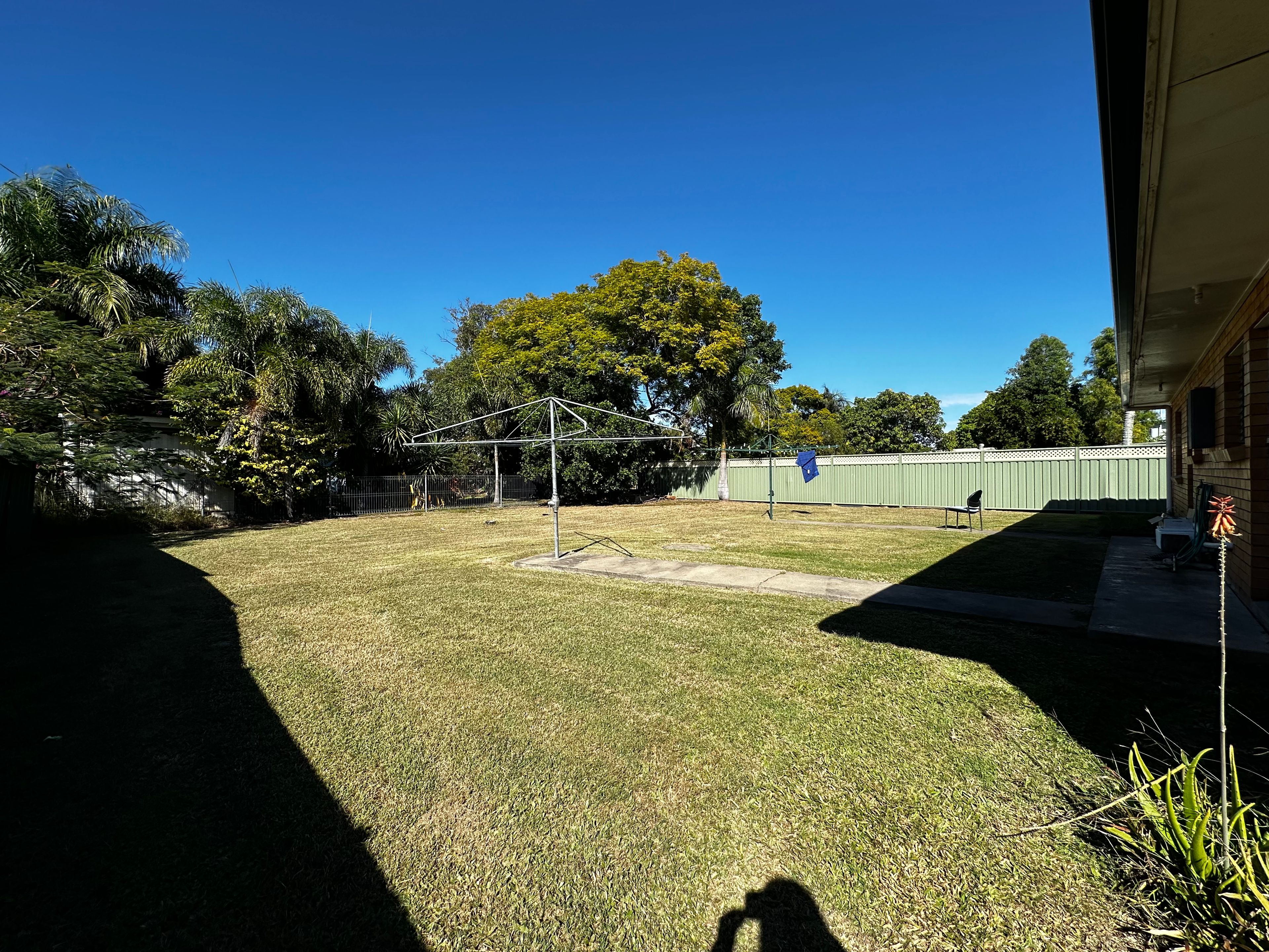 2/22 Thackeray Street, Park Avenue, QLD 4701