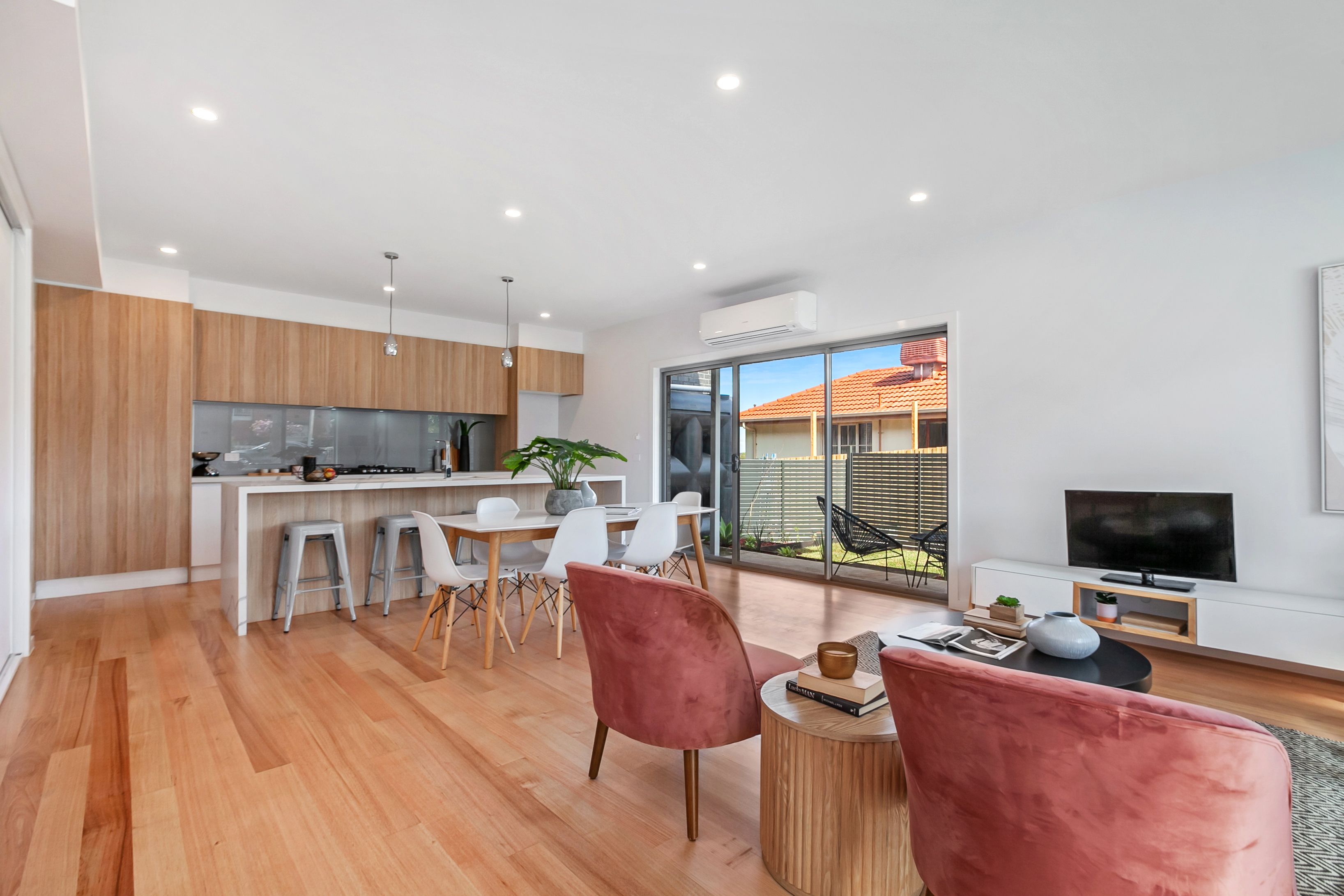 1/35 Hickford Street, Reservoir, VIC 3073