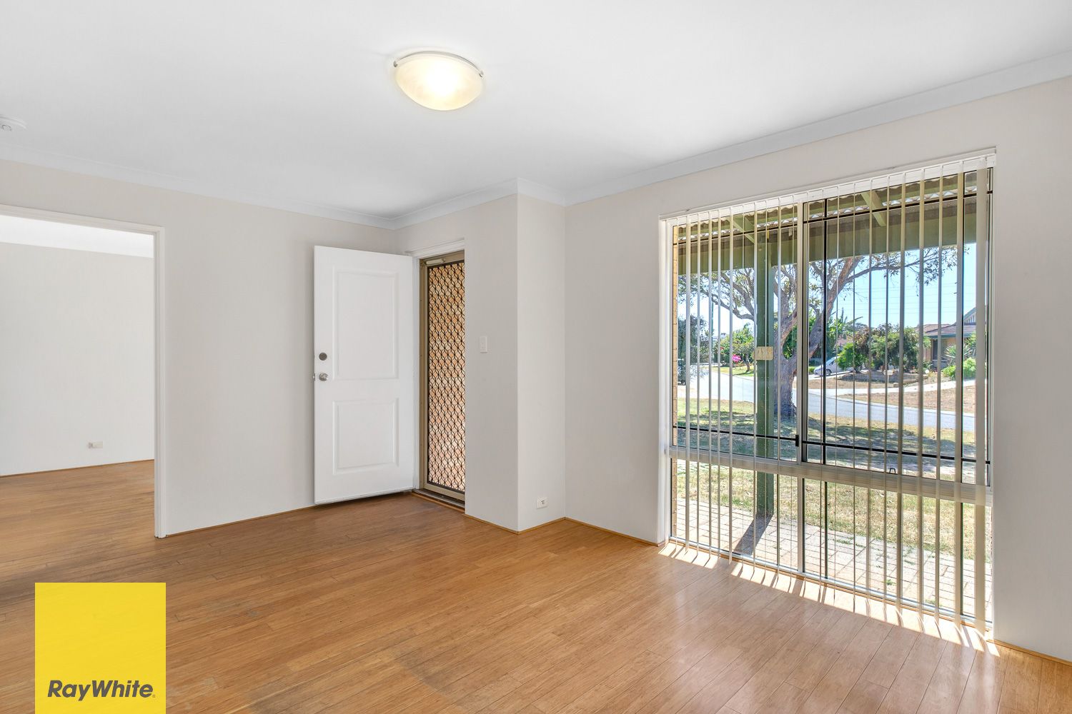 12 Luton Close, Ballajura, WA 6066