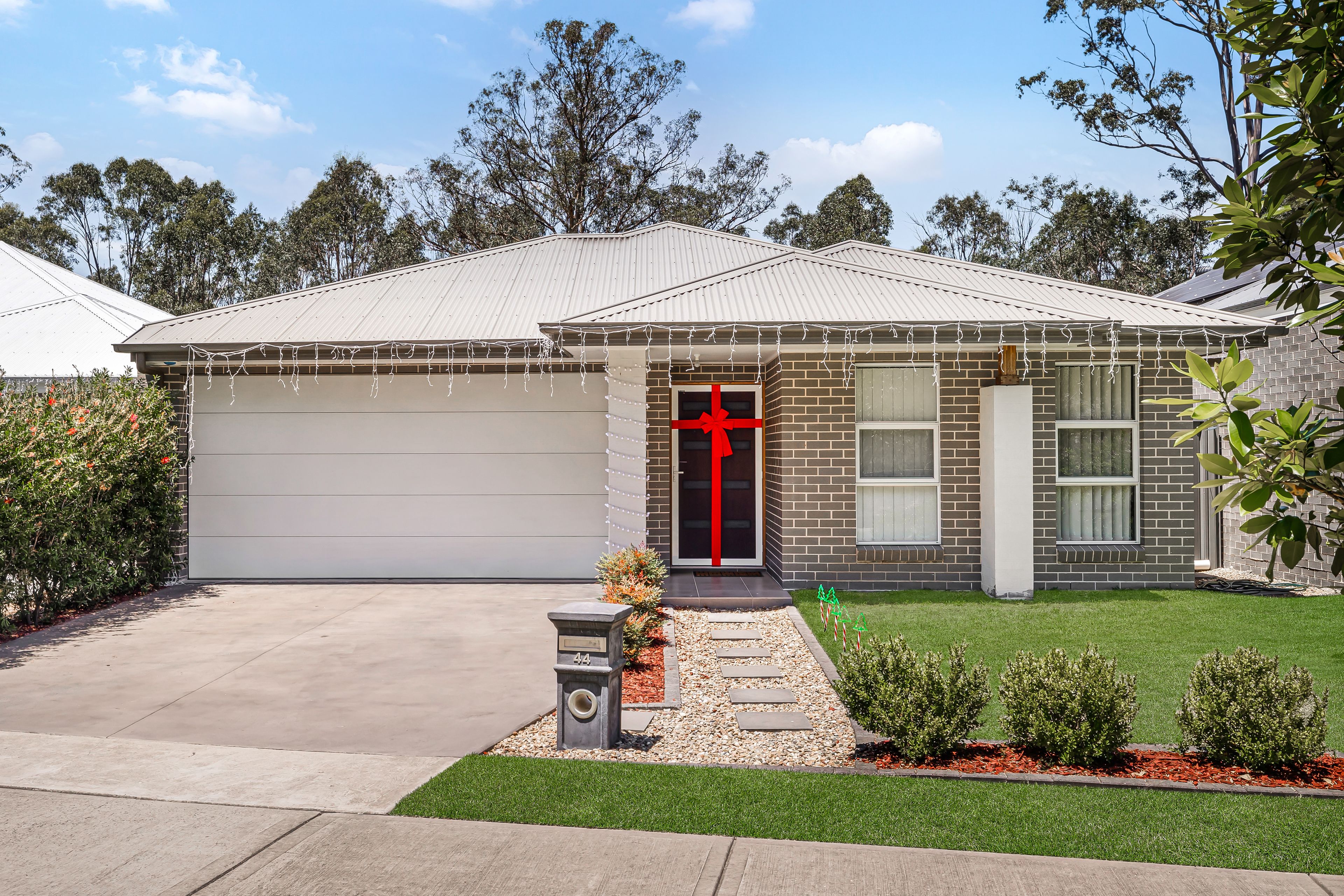 44 Nagle Street, JORDAN SPRINGS NSW 2747