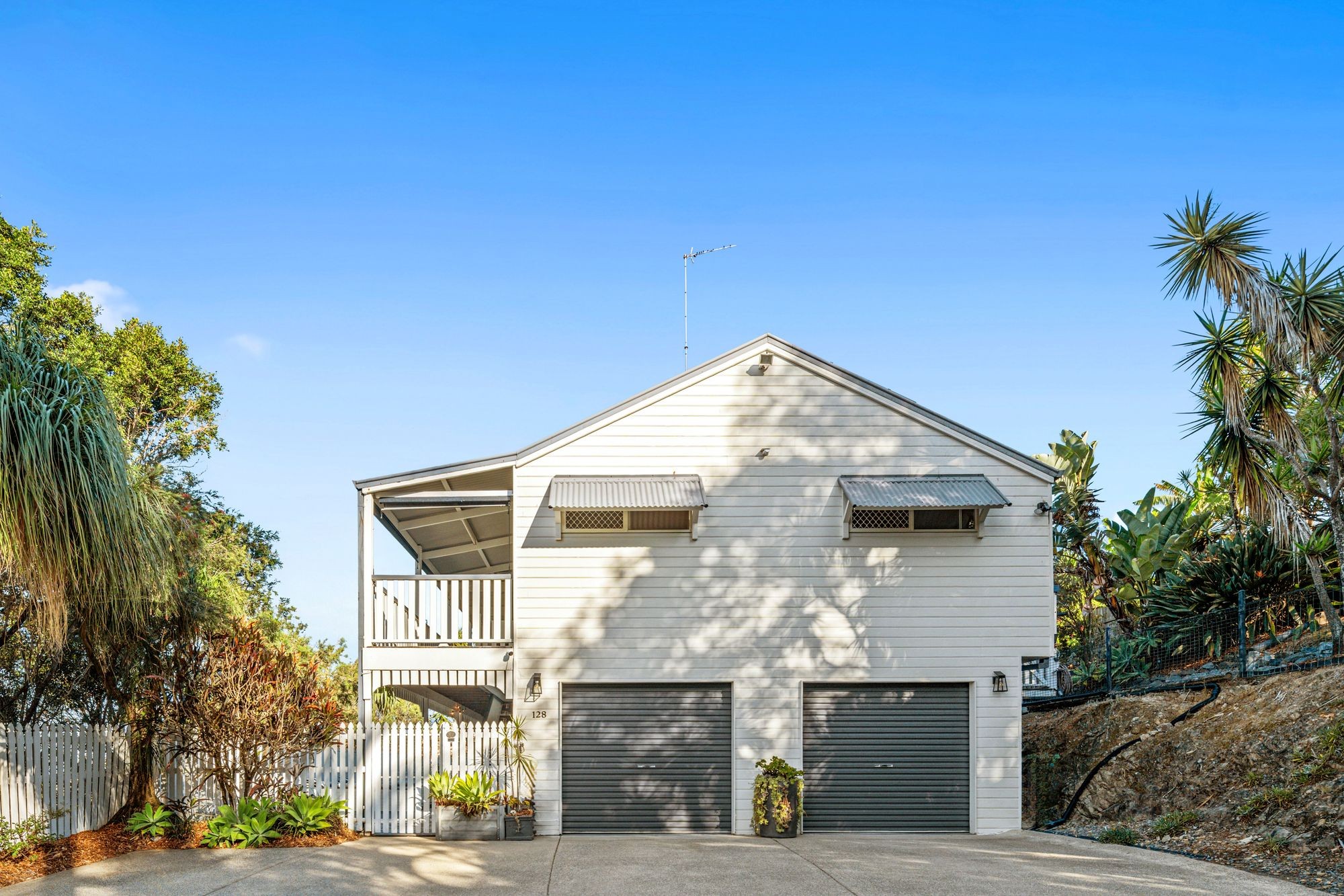 128 Universal Street, Oxenford, QLD 4210